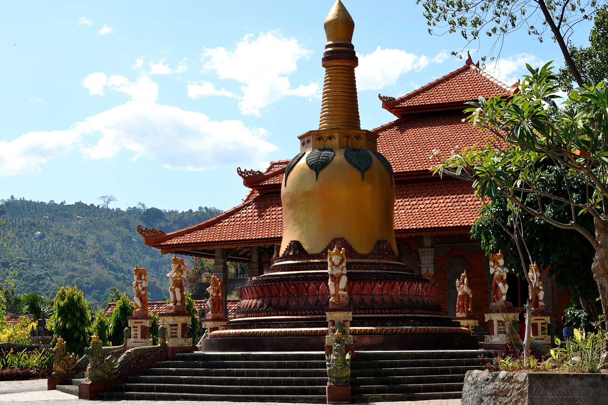 Brahma Vihara Amara Temple. Indonesia, Bali - My, Travels, Town, Asia, The photo, Buddhism, Buddha, Religion, Architecture, Nature, Longpost, Indonesia, Bali, Island, Temple