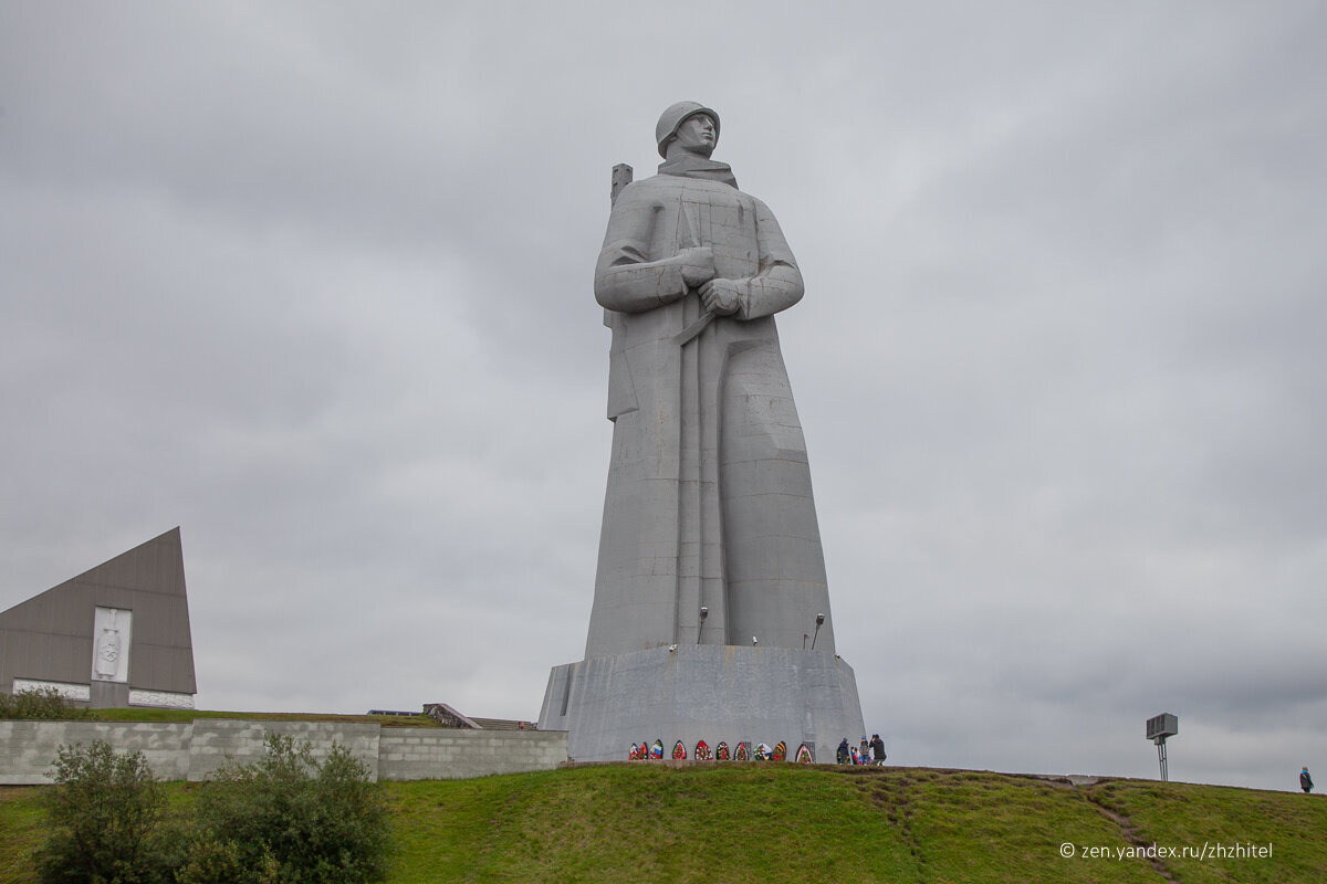 Ответ на пост «Немного патриотизма вам в ленту» - Красивый вид, Мурманск, Памятник Алеша, Ответ на пост, Длиннопост