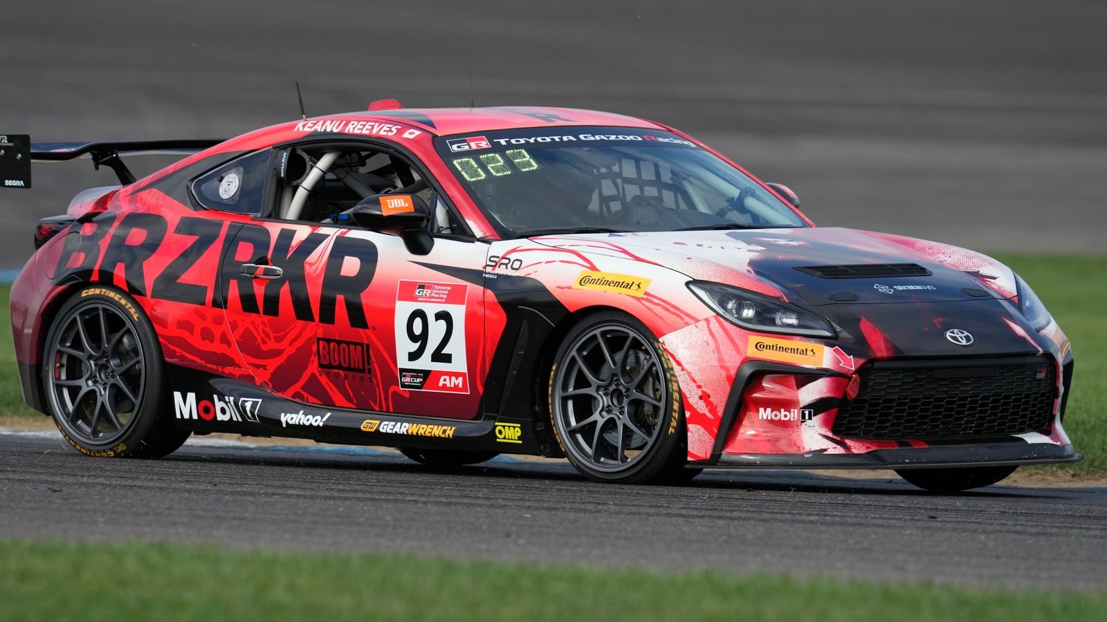 Keanu Reeves finished 25th out of 35 in his pro debut at the Toyota GR Cup - Keanu Reeves, John Wick, Race, Toyota, Cup, Автоспорт, Longpost, Actors and actresses