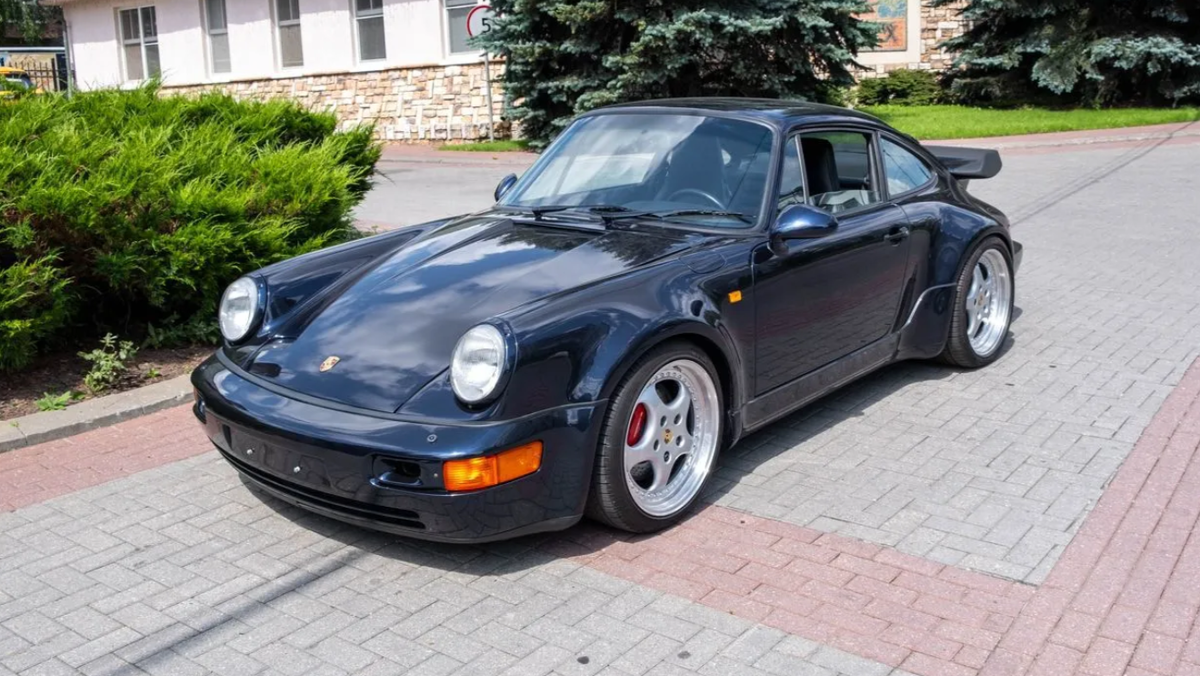 Rare Porsche 911 Turbo sports car is being sold in Russia. It costs 27.5 million rubles - Retro car, Auto, Porsche 911, Sports car