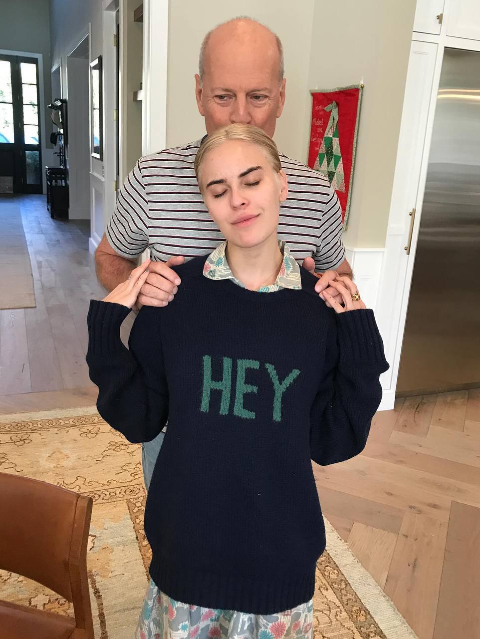 Bruce Willis' daughter Tallulah Willis shares touching family photos with her father - Fate, Bruce willis, Toughie, Dementia, Family, Demmy Moor, Longpost, Actors and actresses