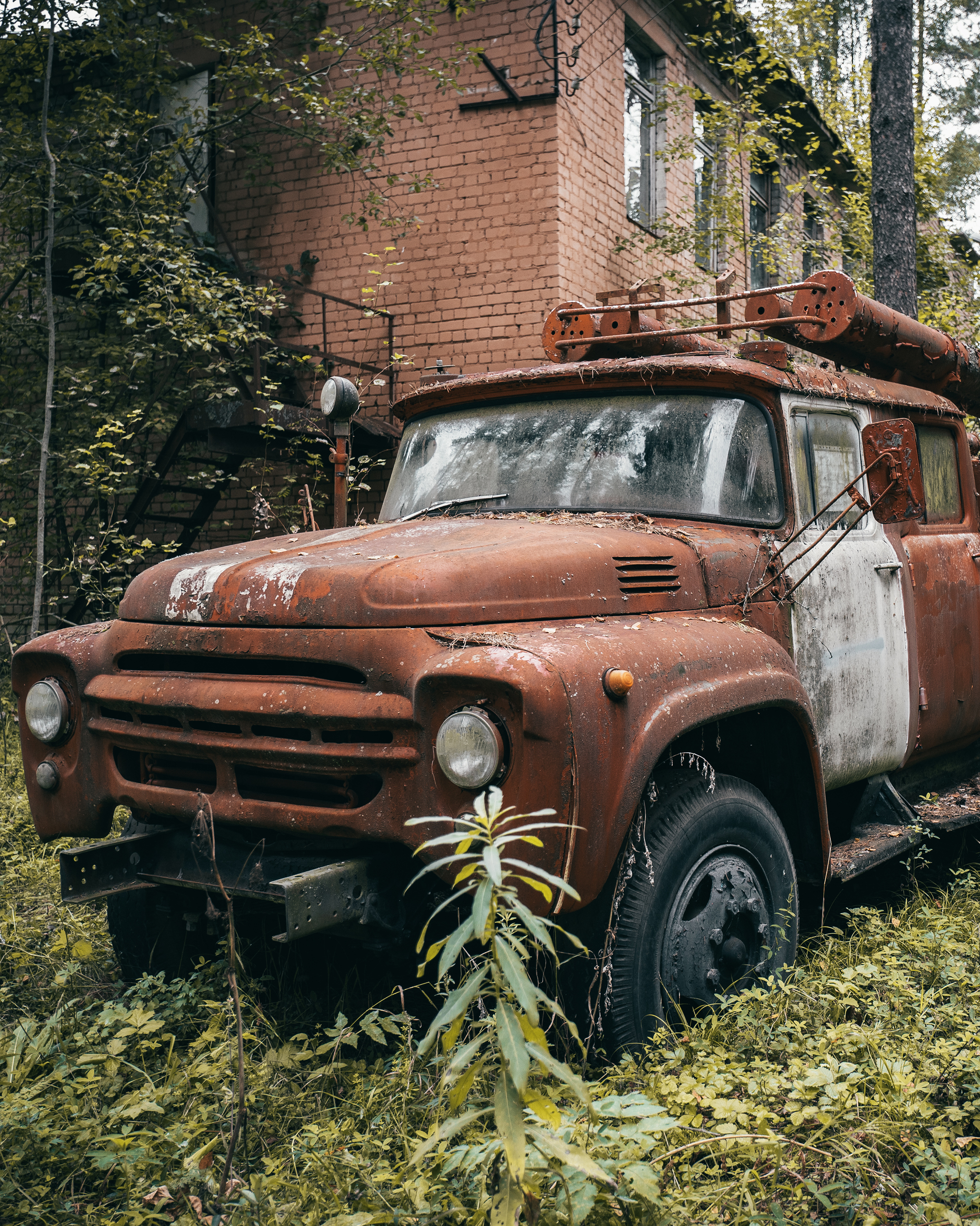 Abandoned cemetery of decommissioned equipment in the Tver region - My, Abandoned, Urbanphoto, Abandoned cars, UAZ, Local history, Travel across Russia, Tver region, sights, Urbanfact, Road trip, Pioneer camp, Longpost