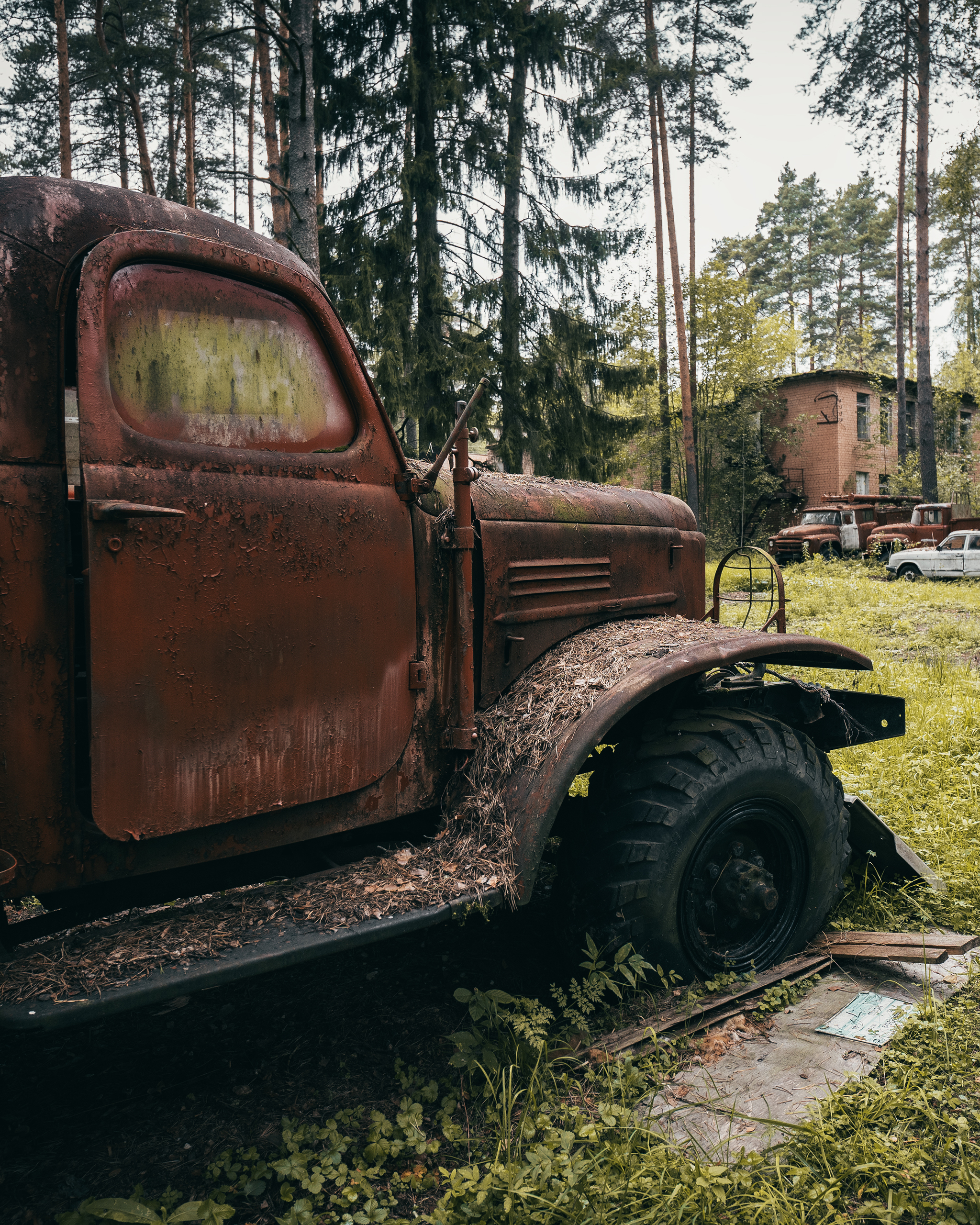 Abandoned cemetery of decommissioned equipment in the Tver region - My, Abandoned, Urbanphoto, Abandoned cars, UAZ, Local history, Travel across Russia, Tver region, sights, Urbanfact, Road trip, Pioneer camp, Longpost