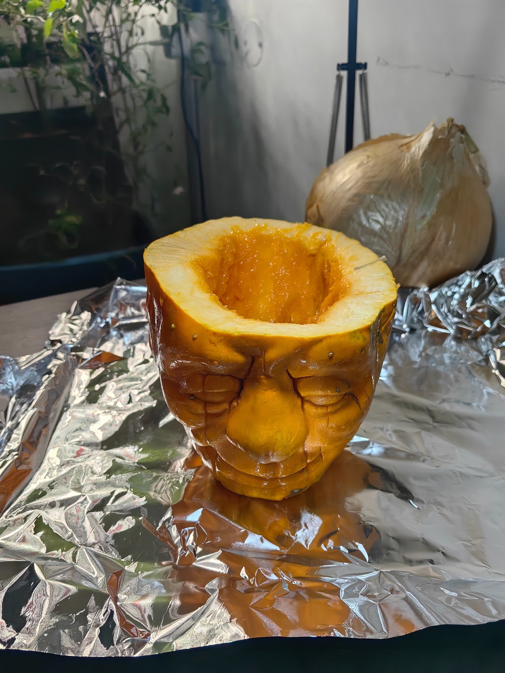 Frank's Head Baked with Giant Onion - My, Vegetables, Pumpkin, Recipe, Cooking, Men's cooking, Kripota, Video, Vertical video, Longpost