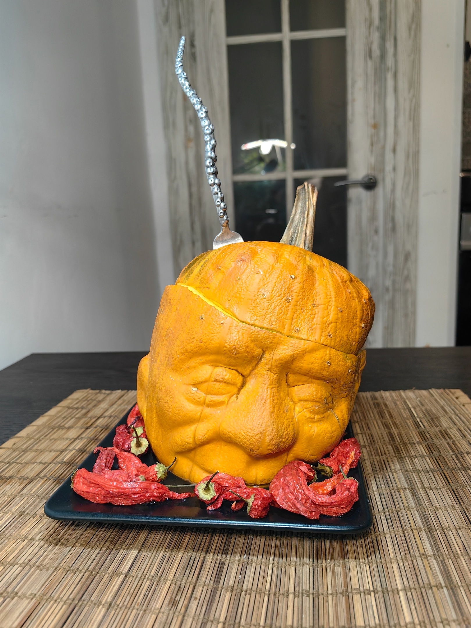 Frank's Head Baked with Giant Onion - My, Vegetables, Pumpkin, Recipe, Cooking, Men's cooking, Kripota, Video, Vertical video, Longpost