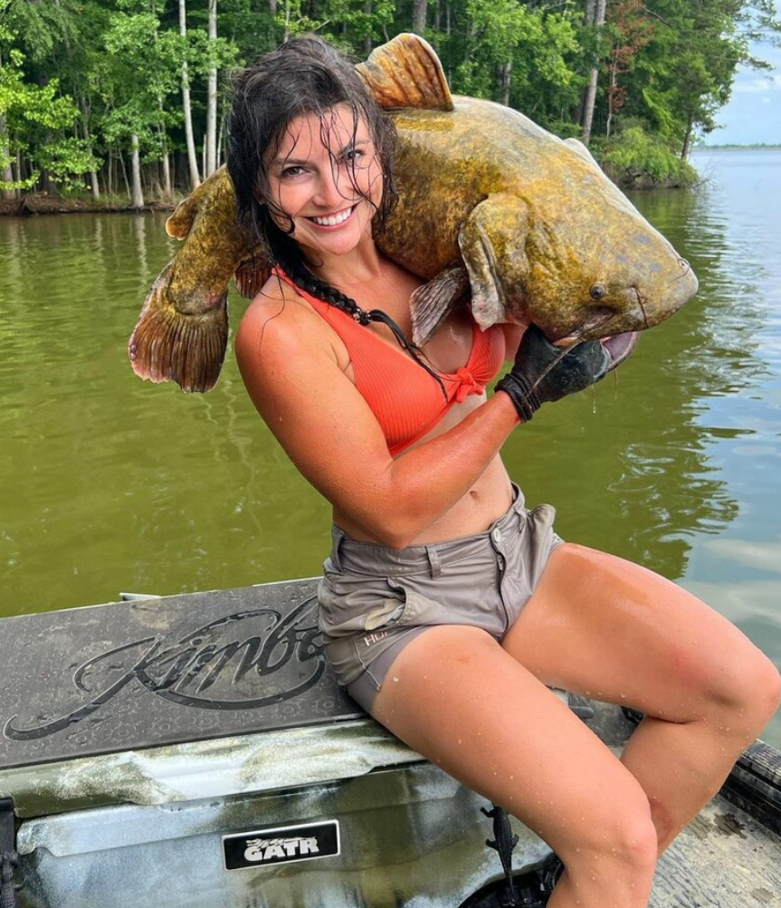 Hannah Barron and her... catfish=) - Strong girl, Fishing, Catfish, Instagram (link), Longpost