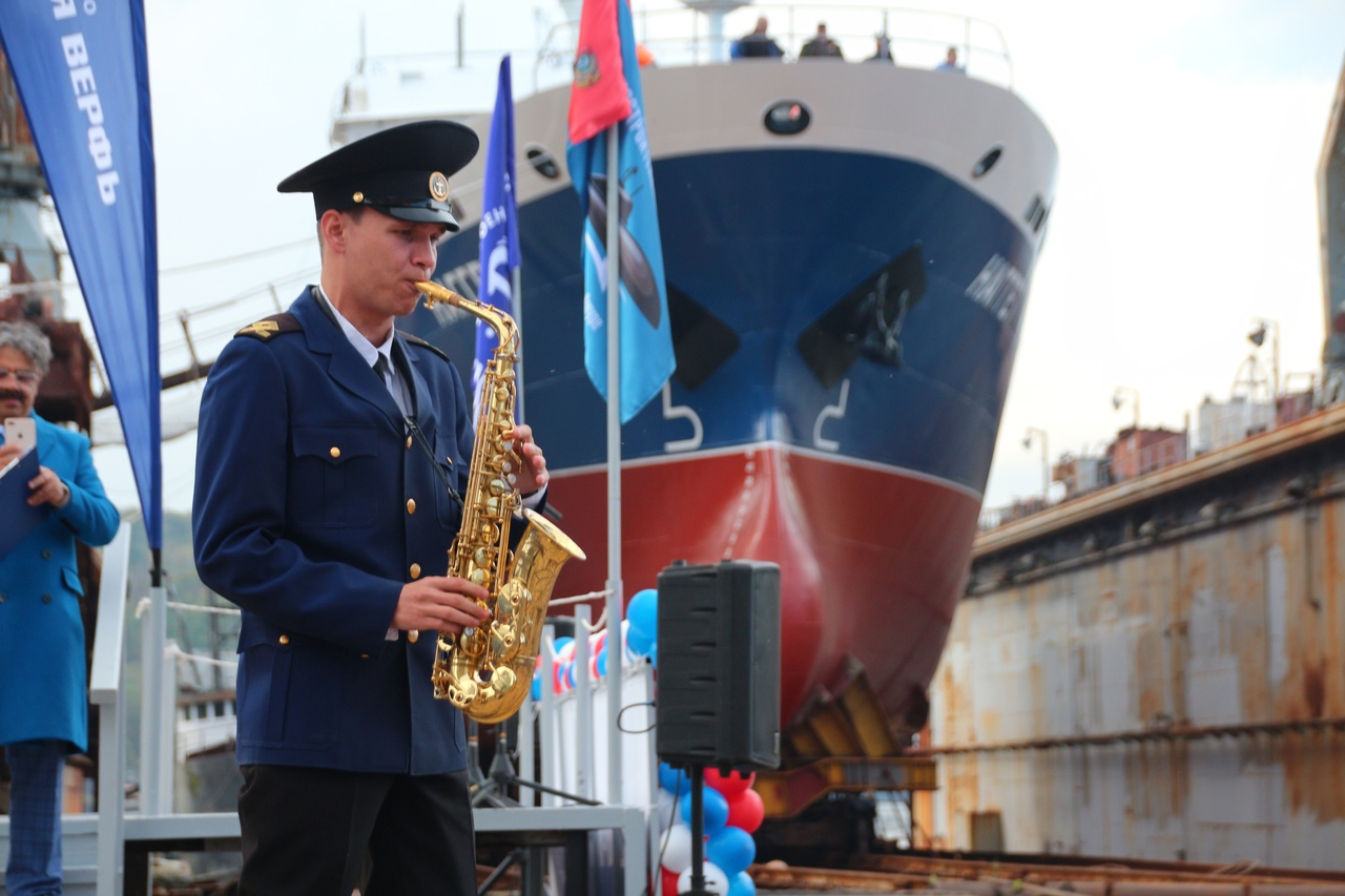 The first longline vessel (fishing vessel) under construction in the region was launched in Vladivostok - news, Russia, Shipbuilding, Дальний Восток, Vladivostok, launching, VKontakte (link), Longpost, Fishing