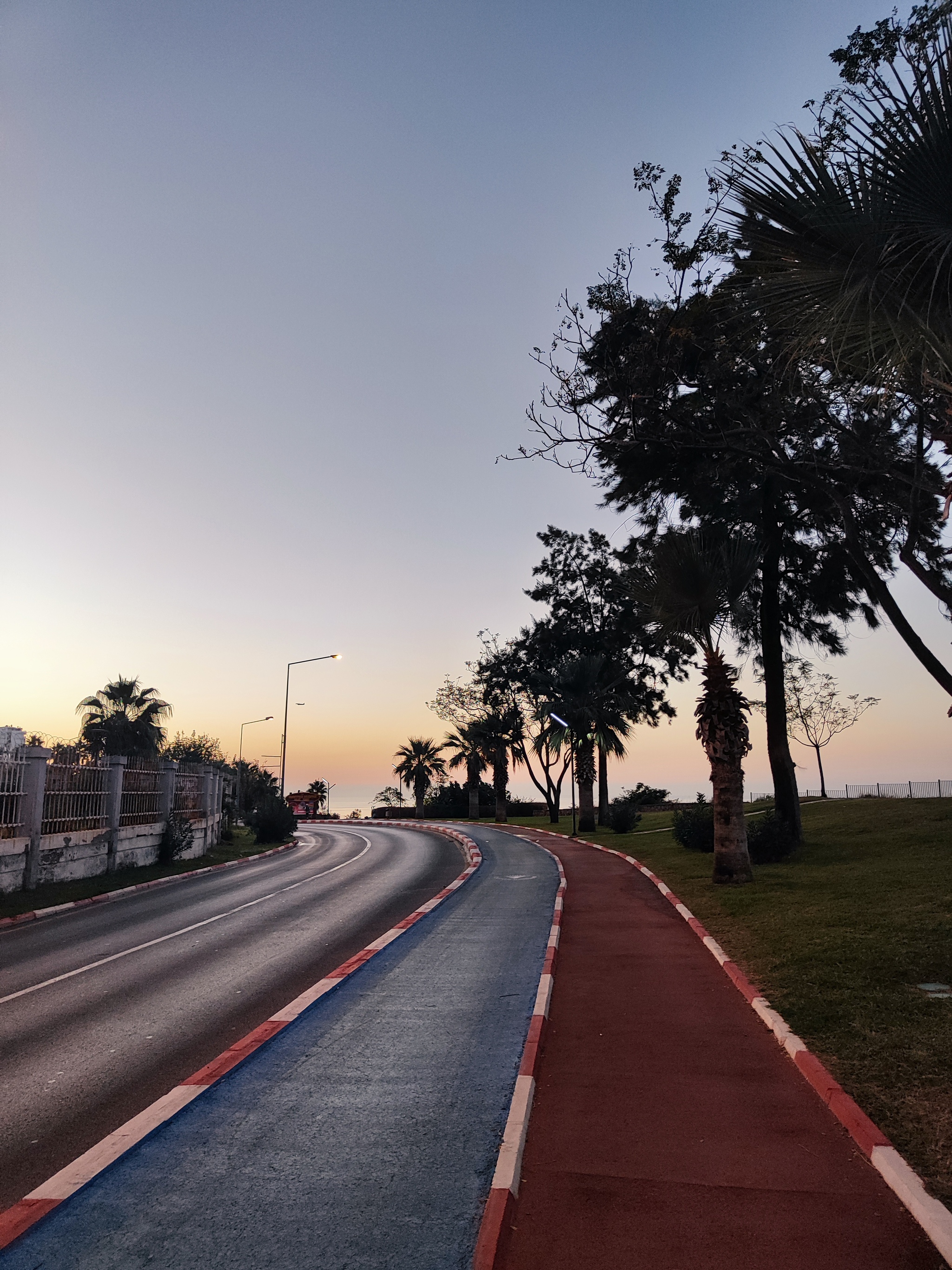 Well, and finally... - My, Run, Sport, Morning, Sea, Turkey, Antalya, The photo, Mobile photography, The mountains, dawn, Longpost