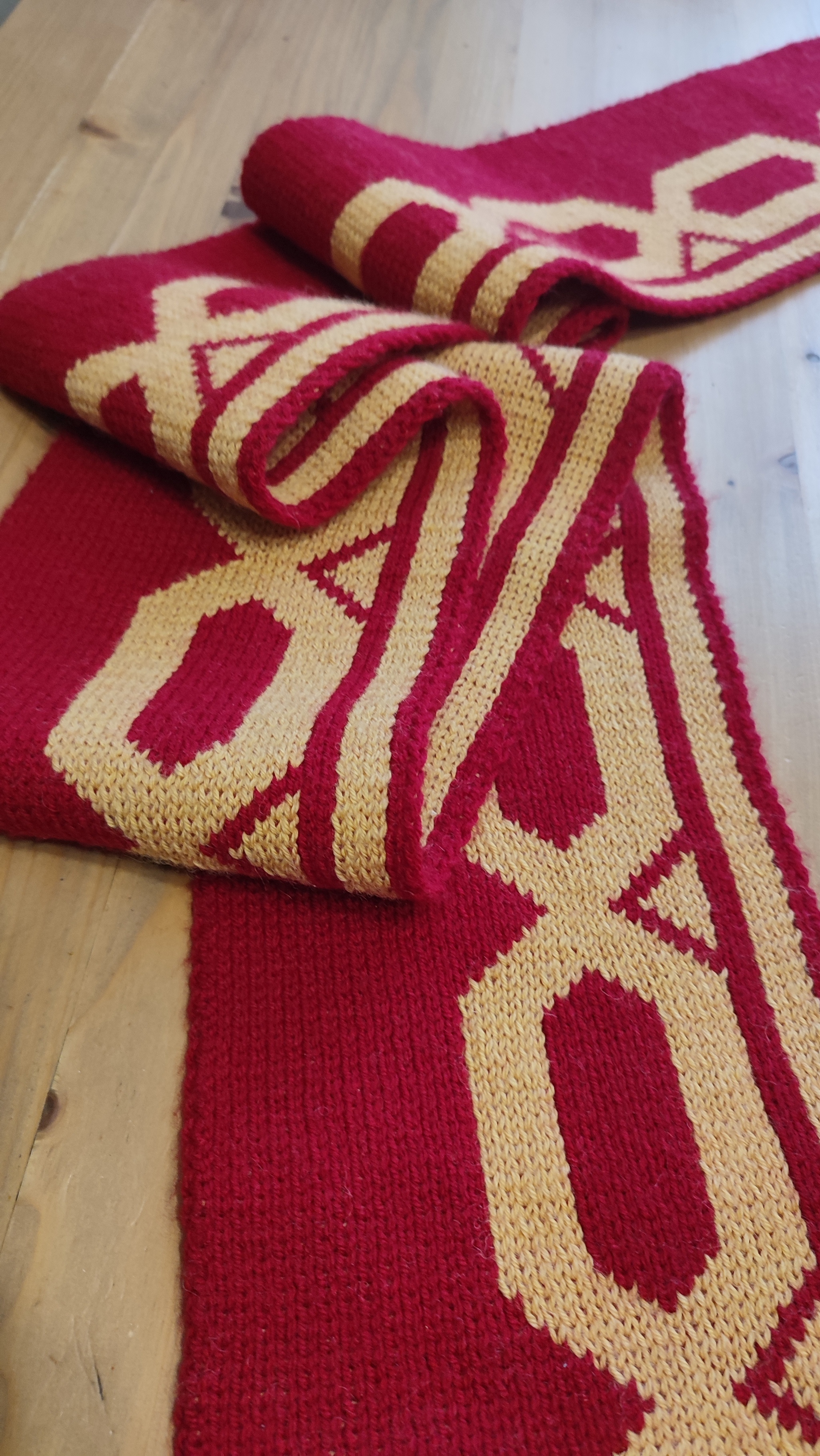 Overwatch Scarf - My, McCree, Overwatch, Blizzard, Computer games, Scarf, Jacquard, With your own hands, Needlework without process, Fictional characters, Knitting, Knitting, Longpost