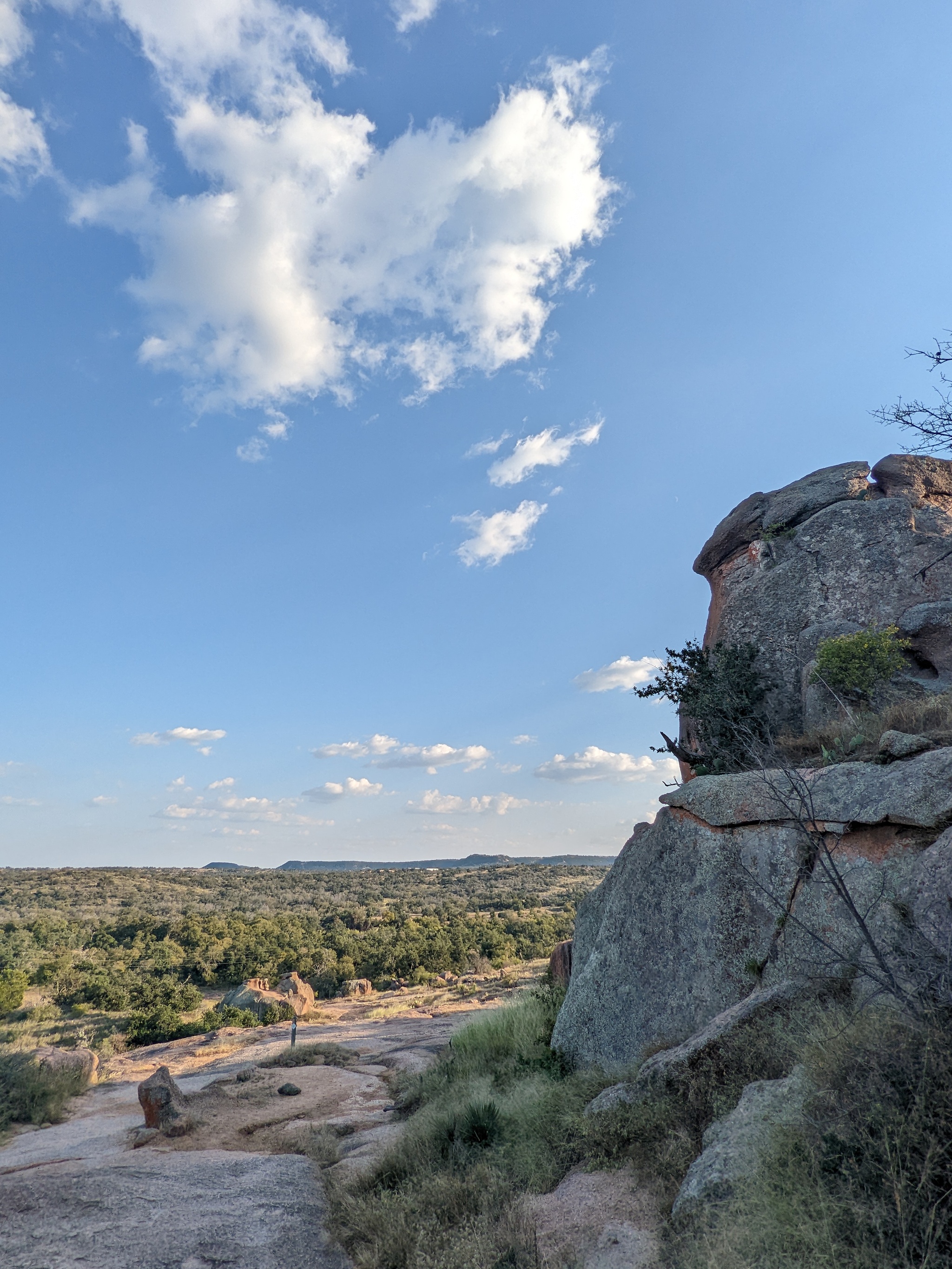 Hello everyone. I continue to post photos of rocks in Texas - Lake, Nature, The photo, Mountain tourism, Mobile photography, Texas, A rock, USA, Road, Video, Longpost, South