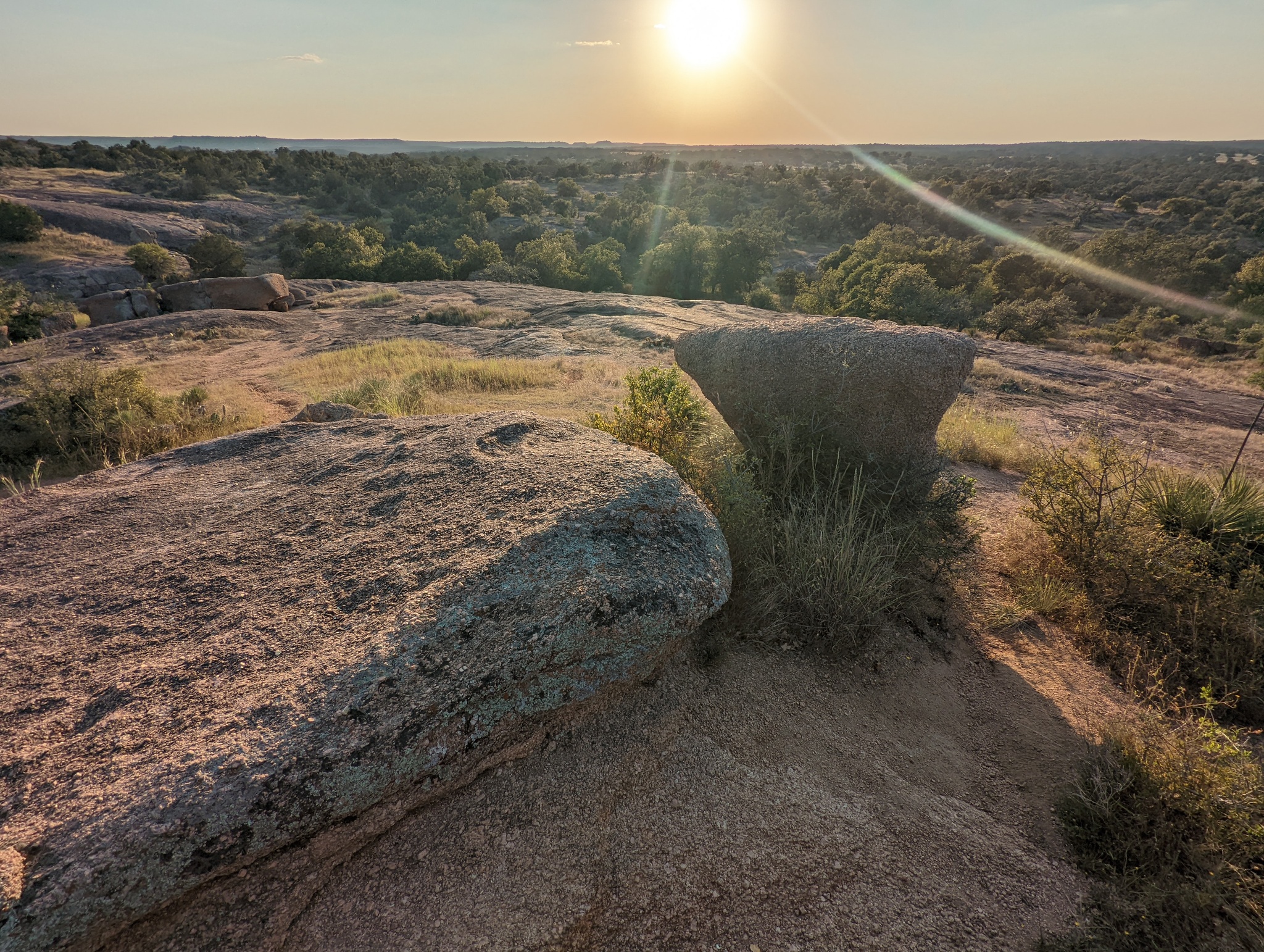 Hello everyone. I continue to post photos of rocks in Texas - Lake, Nature, The photo, Mountain tourism, Mobile photography, Texas, A rock, USA, Road, Video, Longpost, South