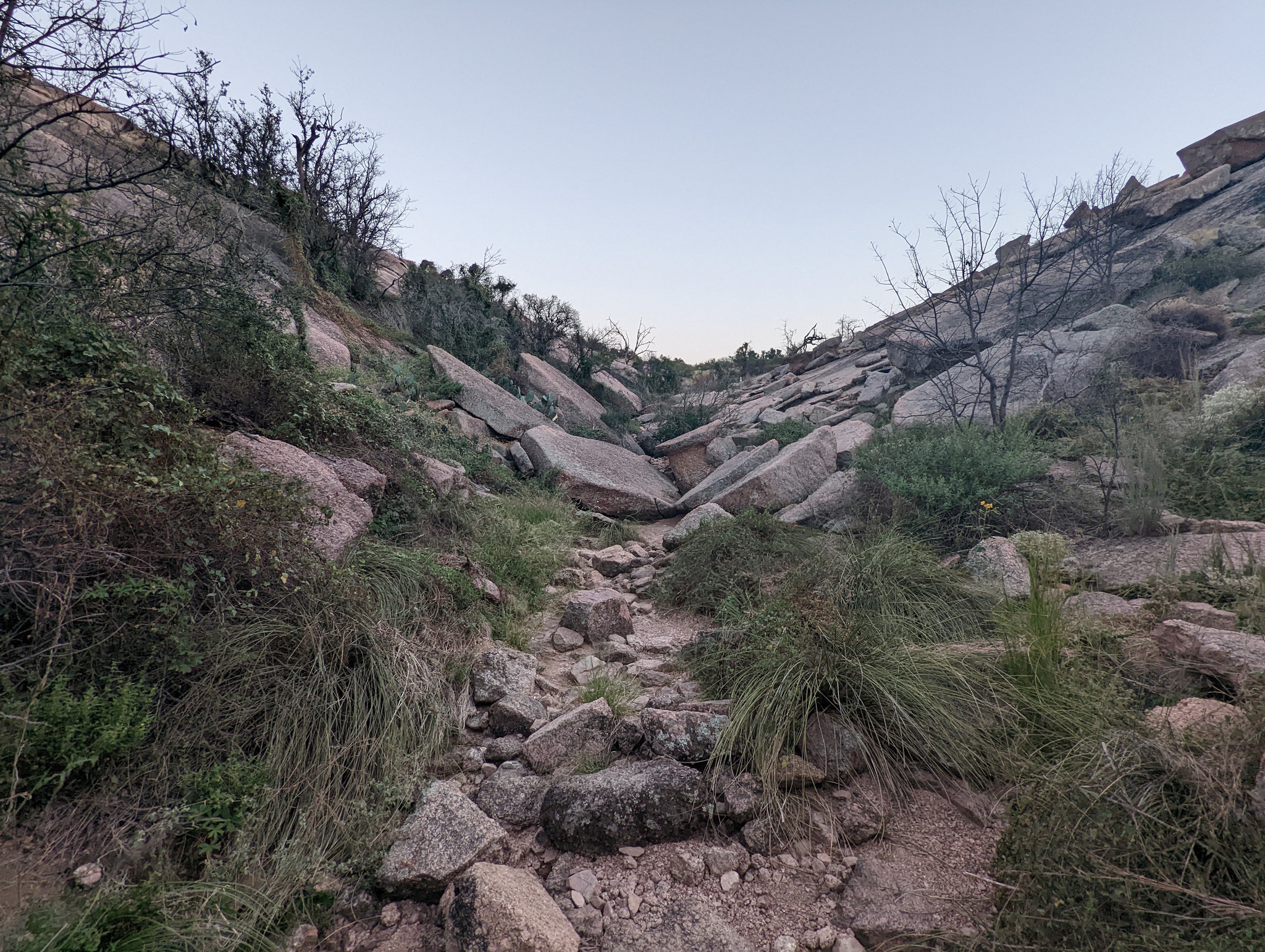 Hello everyone. I continue to post photos of rocks in Texas - Lake, Nature, The photo, Mountain tourism, Mobile photography, Texas, A rock, USA, Road, Video, Longpost, South