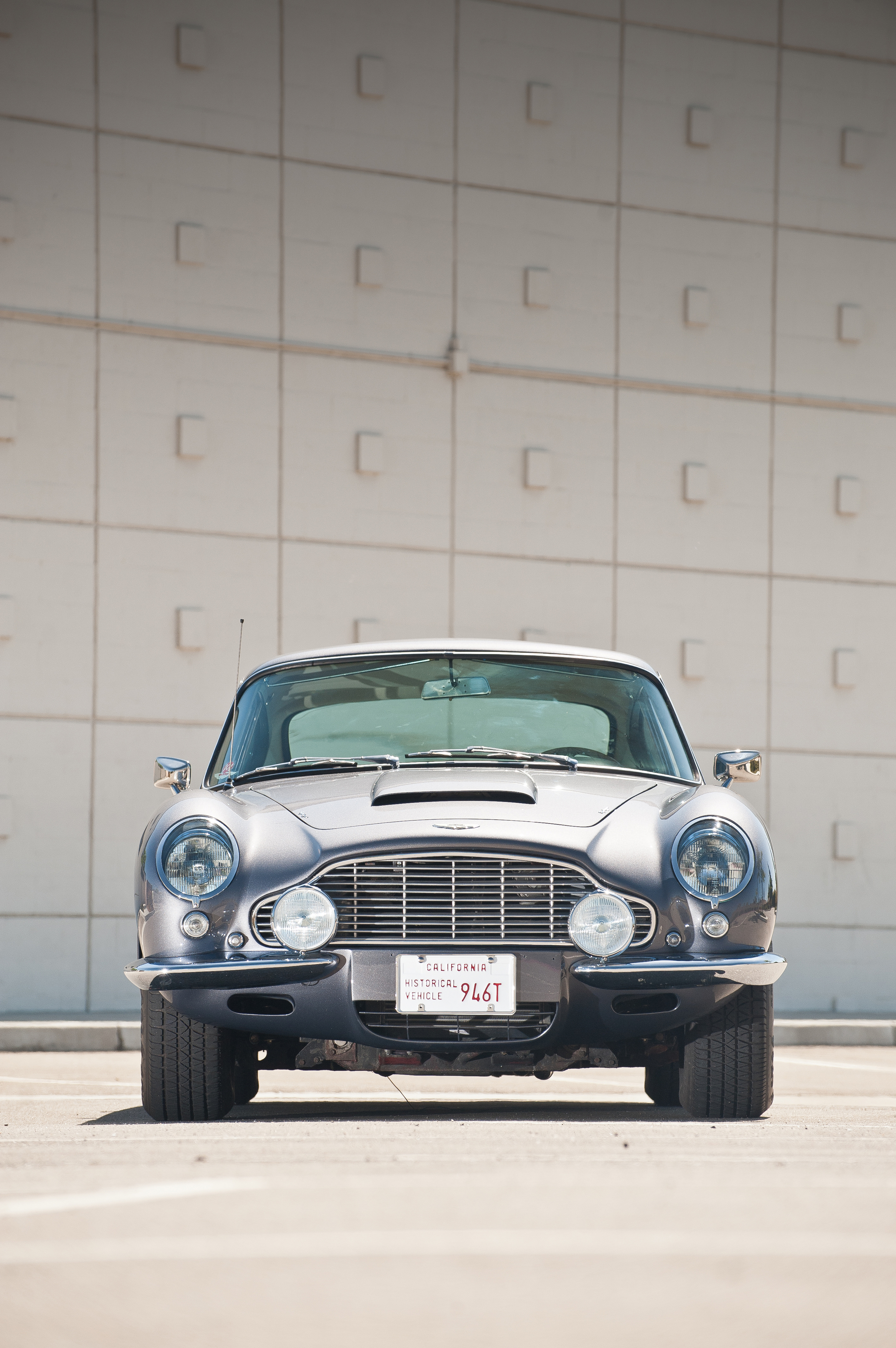 Aston Martin DB6 Vantage Coupe - Ретроавтомобиль, История автомобилей, Aston Martin, 1966, Длиннопост