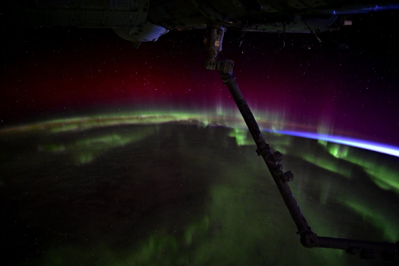 Cosmonaut Ivan Vagner showed what the northern lights look like from space - My, Space, ISS, Космонавты, Polar Lights