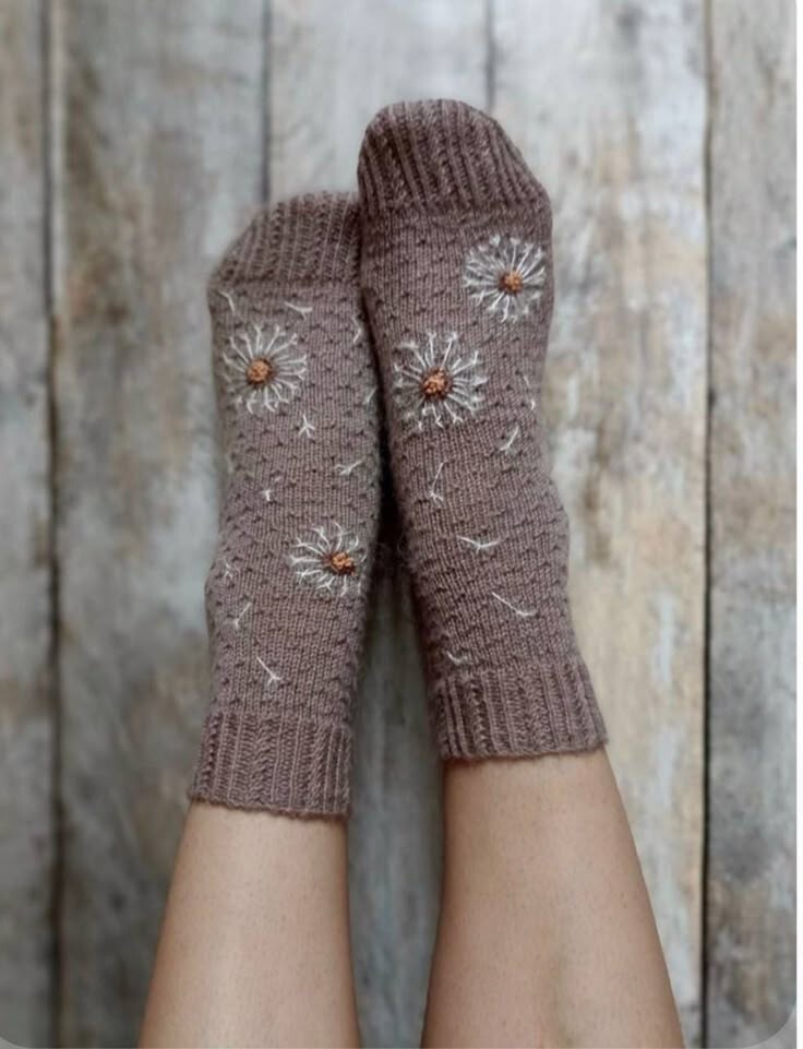 Perfect embroidery on socks - Embroidery, Idea, Decor, Handmade, Needlework, Knitting, Socks, Needlework without process, Satin stitch embroidery, Longpost