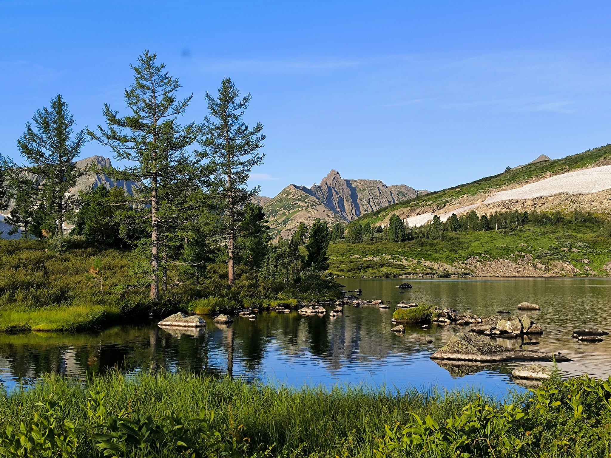 GOLDEN VALLEY. Days one and two - My, Hike, Camping, Tourism, Туристы, Mountain tourism, Kuznetsk Alatau, Celestial teeth, Kemerovo region - Kuzbass, The rocks, Khakassia, The mountains, Travels, Valley, Hiking, Video, Youtube, Longpost