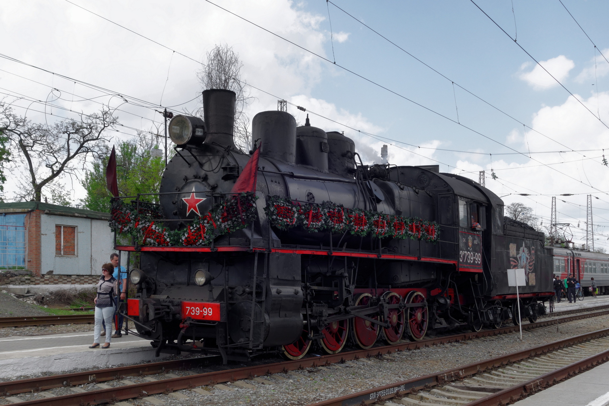 Steam locomotive Er 739-99 at the station Taganrog II - My, The photo, Taganrog, Rostov region, Locomotive, Spring