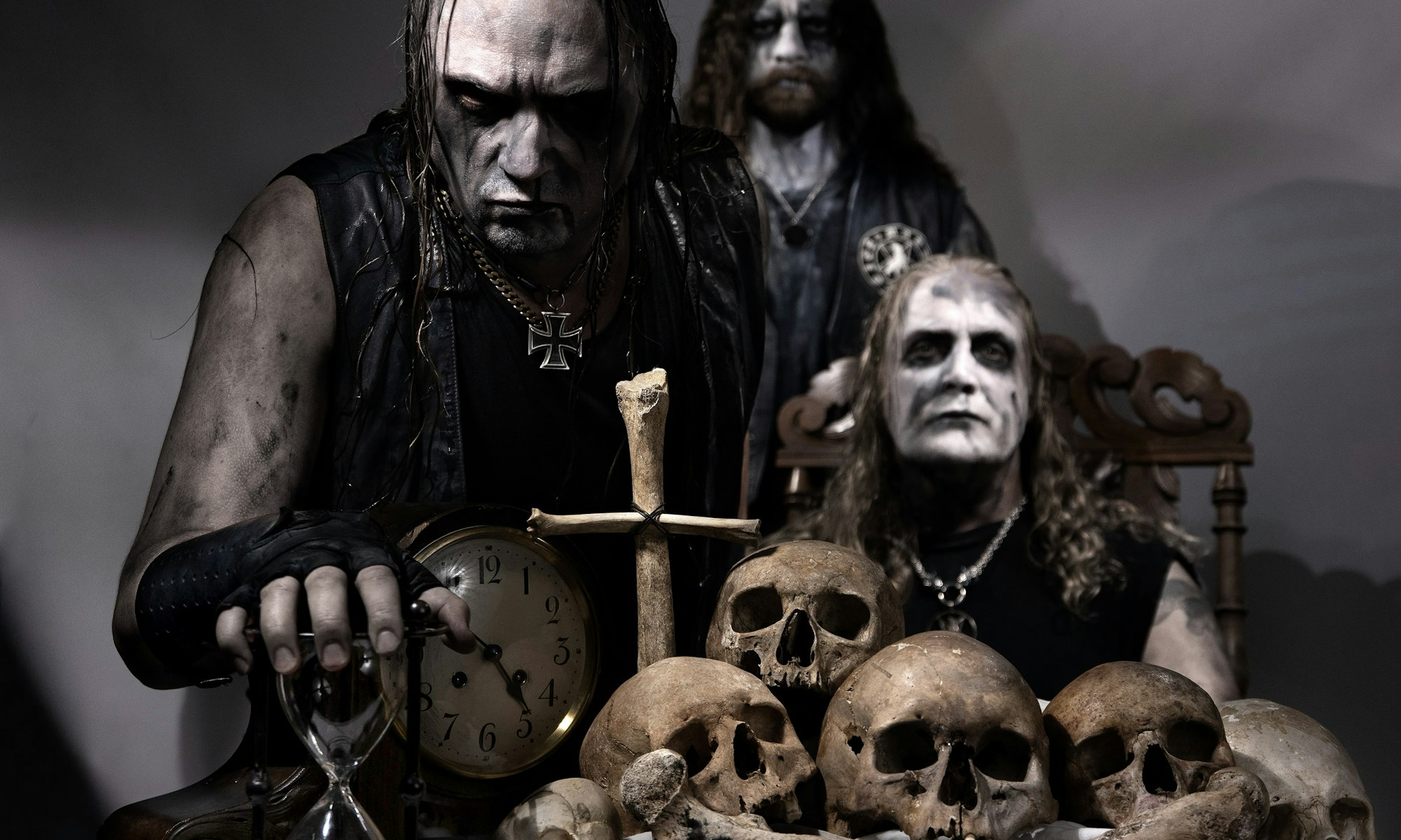 Corpse-paint: where the roots of black metal makeup come from - Metal, Makeup, Mayhem, Immortal (black metal band), Kiss, King Diamond, History of music, Longpost