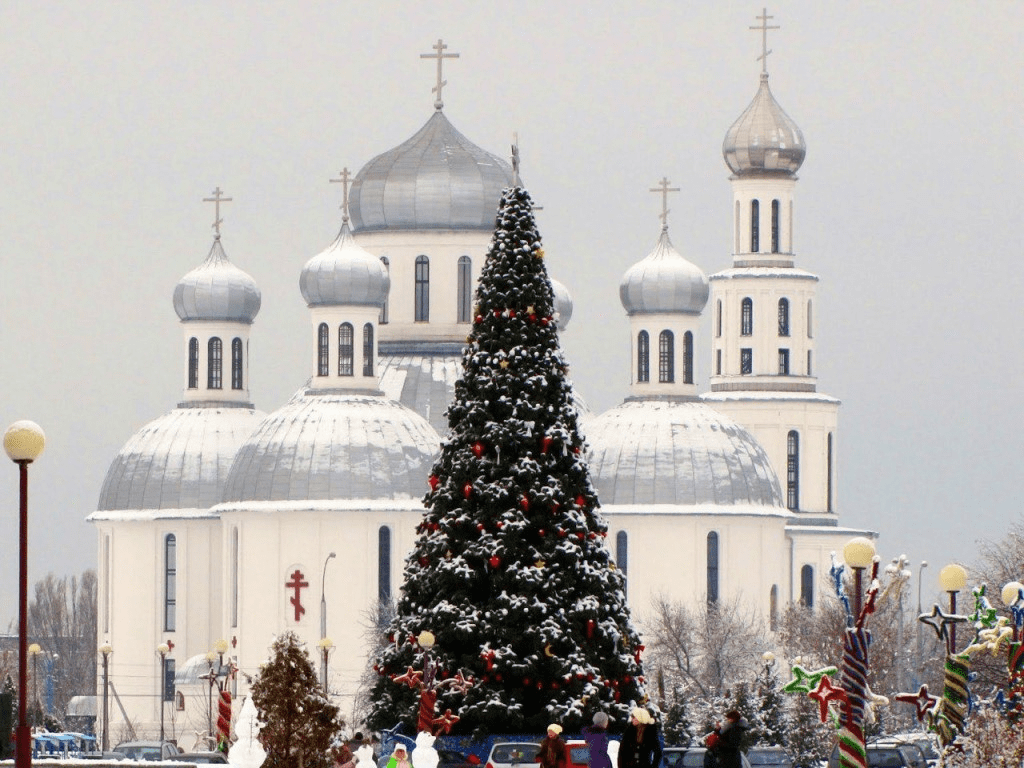 Туры в Беларусь. Новогодние каникулы в Беларуси - Моё, Республика Беларусь, Путешествия, Достопримечательности, Поездка, Туризм, Новый Год, Праздники, Зима, Минск, Брест, Брестская крепость, Гродно, Мир, Несвиж, Город Лида, Хатынь, БелАЗ, Могилев, Длиннопост