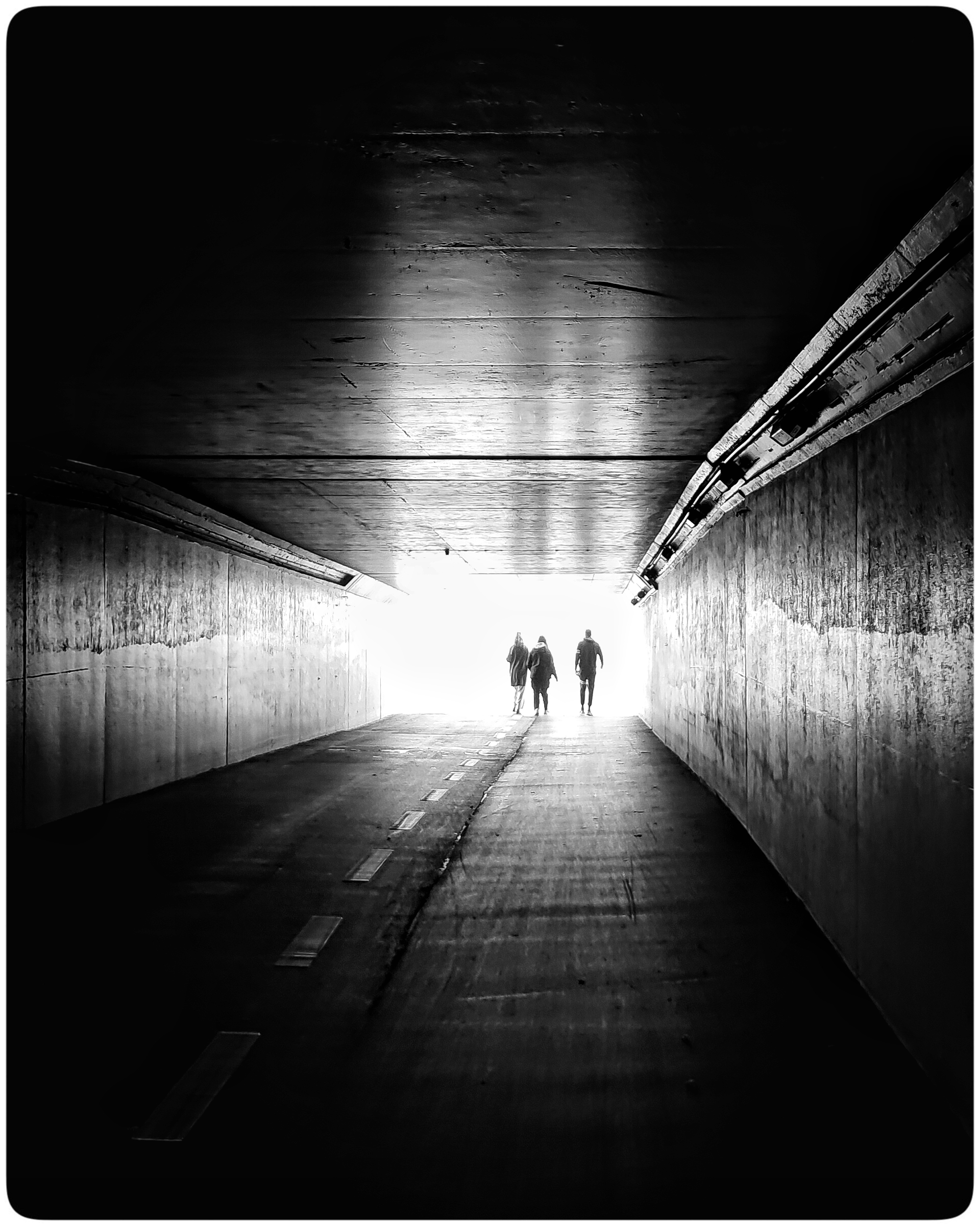 Is there truth out there somewhere? - My, The photo, Black and white photo, A light in the end of a tunnel, Tunnel, Silhouette