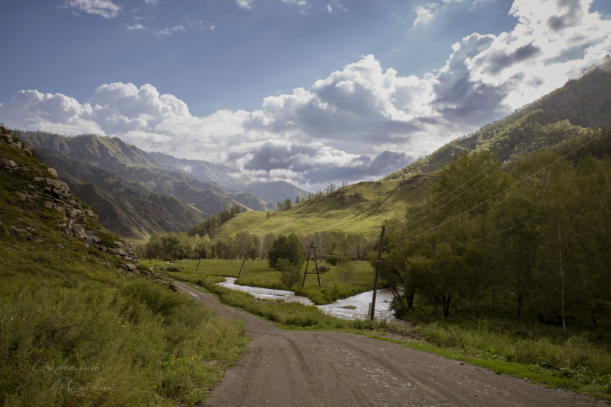 On the road to Edigan - My, The nature of Russia, River, The mountains, Road, Sky, The photo