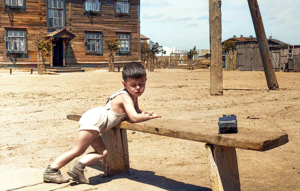 Подборка простых и потрясающих фотографий эпохи СССР. 20 раскрашенных фотографий, Часть XII - Моё, Старое фото, Историческое фото, Фотография, Колоризация, СССР, Сделано в СССР, Детство в СССР, 60-е, 70-е, 80-е, 50-е, Длиннопост