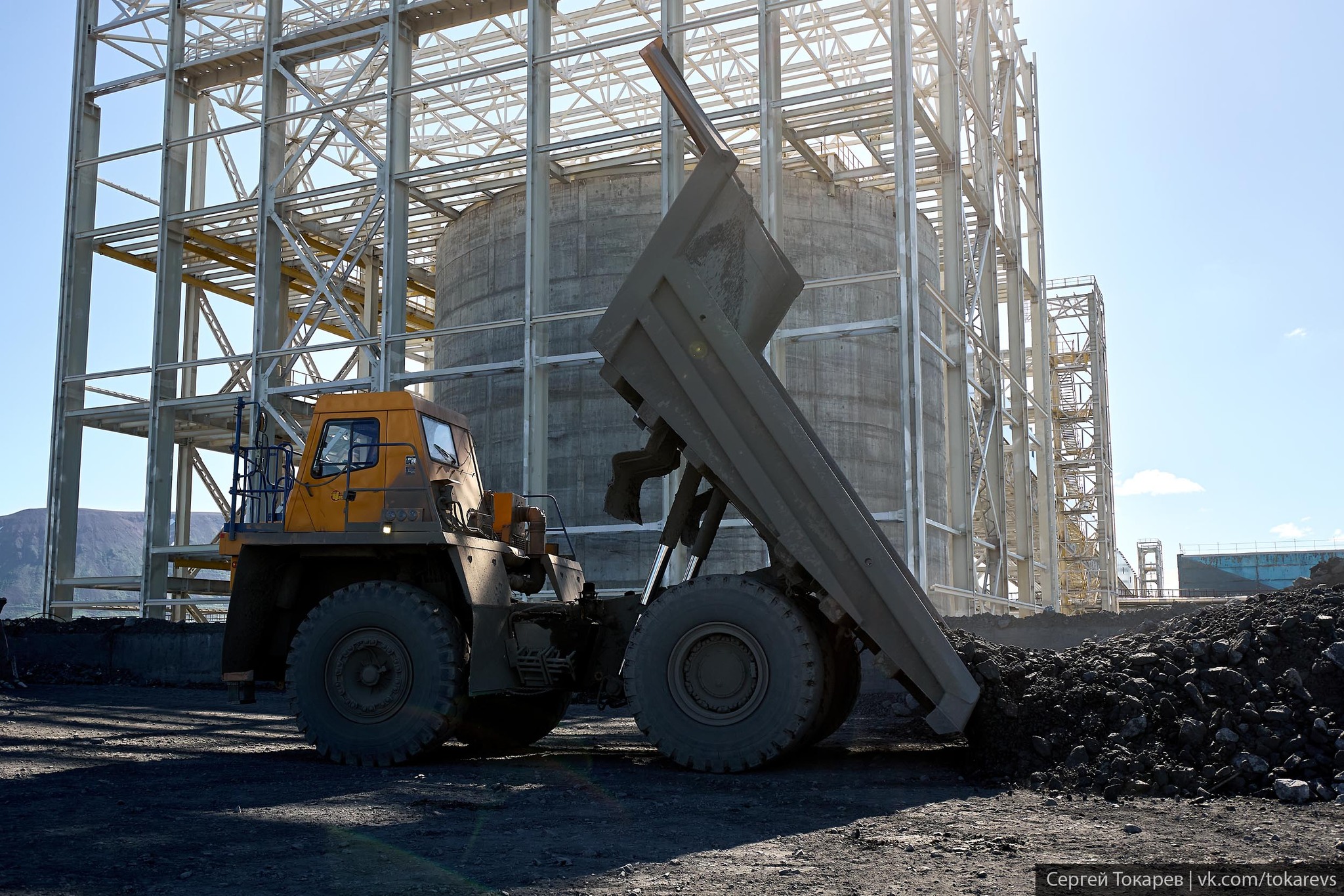 Talnakh enrichment plant (TOF) in Norilsk - what's going on here - My, Siberia, Production, Russian production, Concentrating mill, Talnakh, Norilsk, Norilsk Nickel, Industry, Krasnoyarsk region, Video, Video VK, Longpost