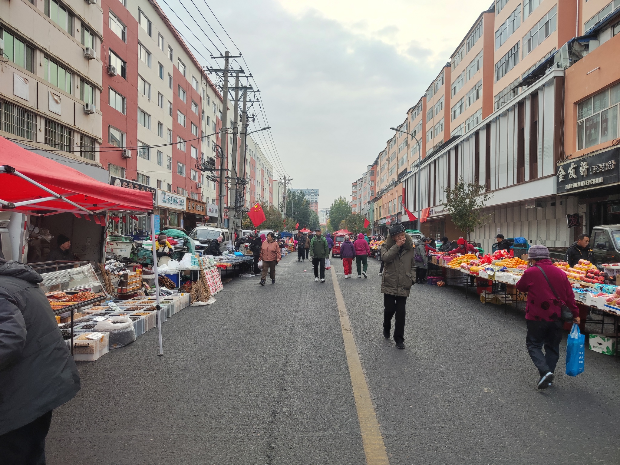 Evening street food.Heihe morning market - China, Provinces, Russia, friendship, The culture, Nation, Traditions, Language, Abroad, Information, Exchange, Travels, Adventures, Tourism, YouTube (link), Longpost