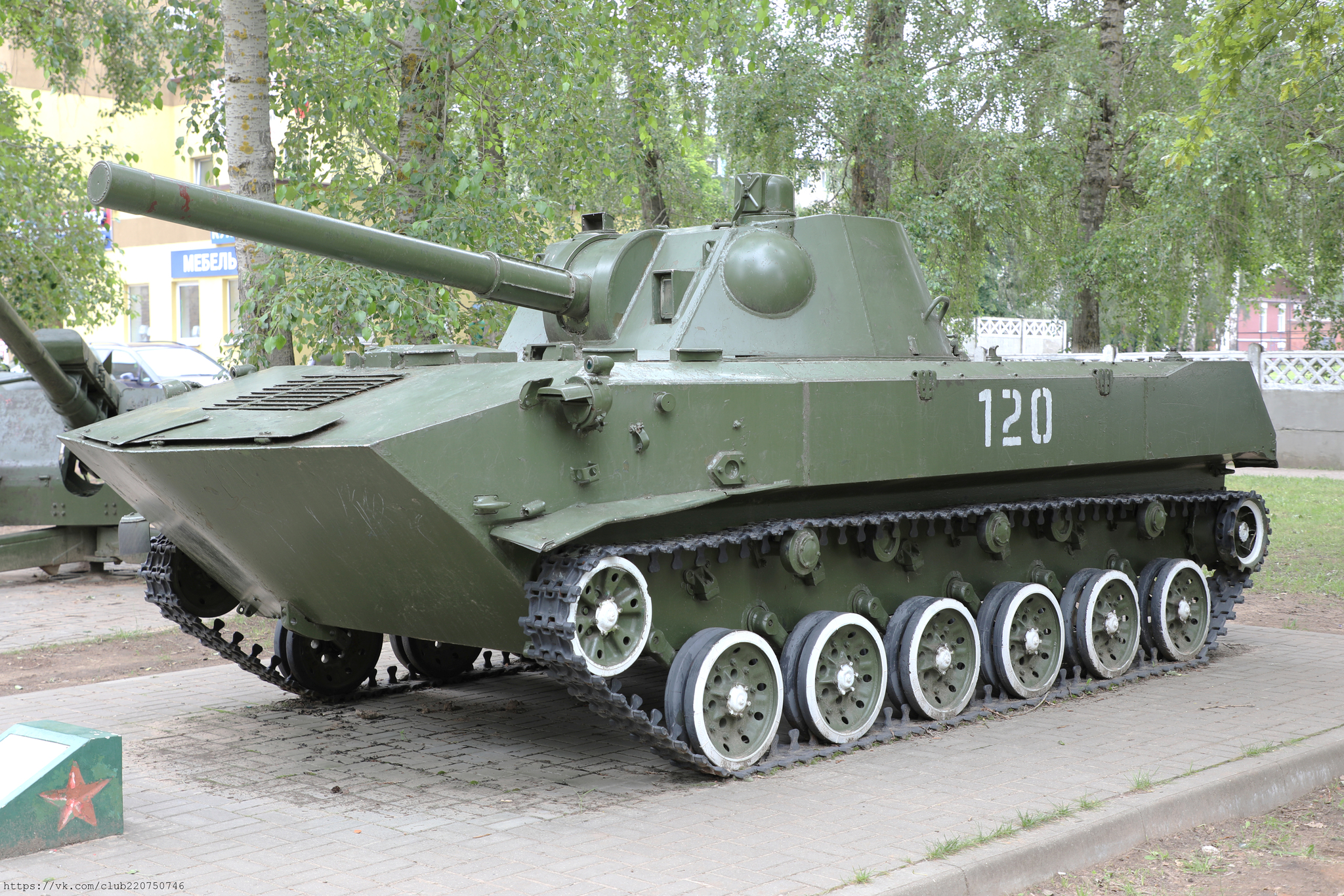 Exposition of military equipment in Borisov Square, Borisov. June 22, 2024 - My, Military equipment, Republic of Belarus, Armament, Tanks, Fleet, Longpost