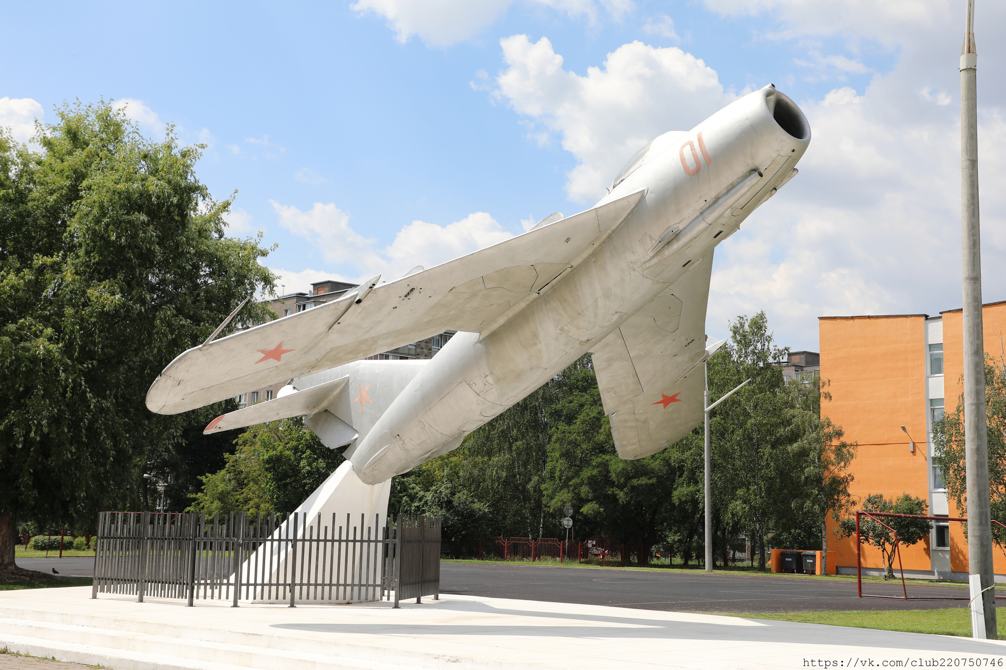 MiG-17, Minsk, territory of gymnasium #30. July 24, 2024 - My, Republic of Belarus, Military equipment, Armament, Aviation, Military aviation, Army, Fighter, Longpost