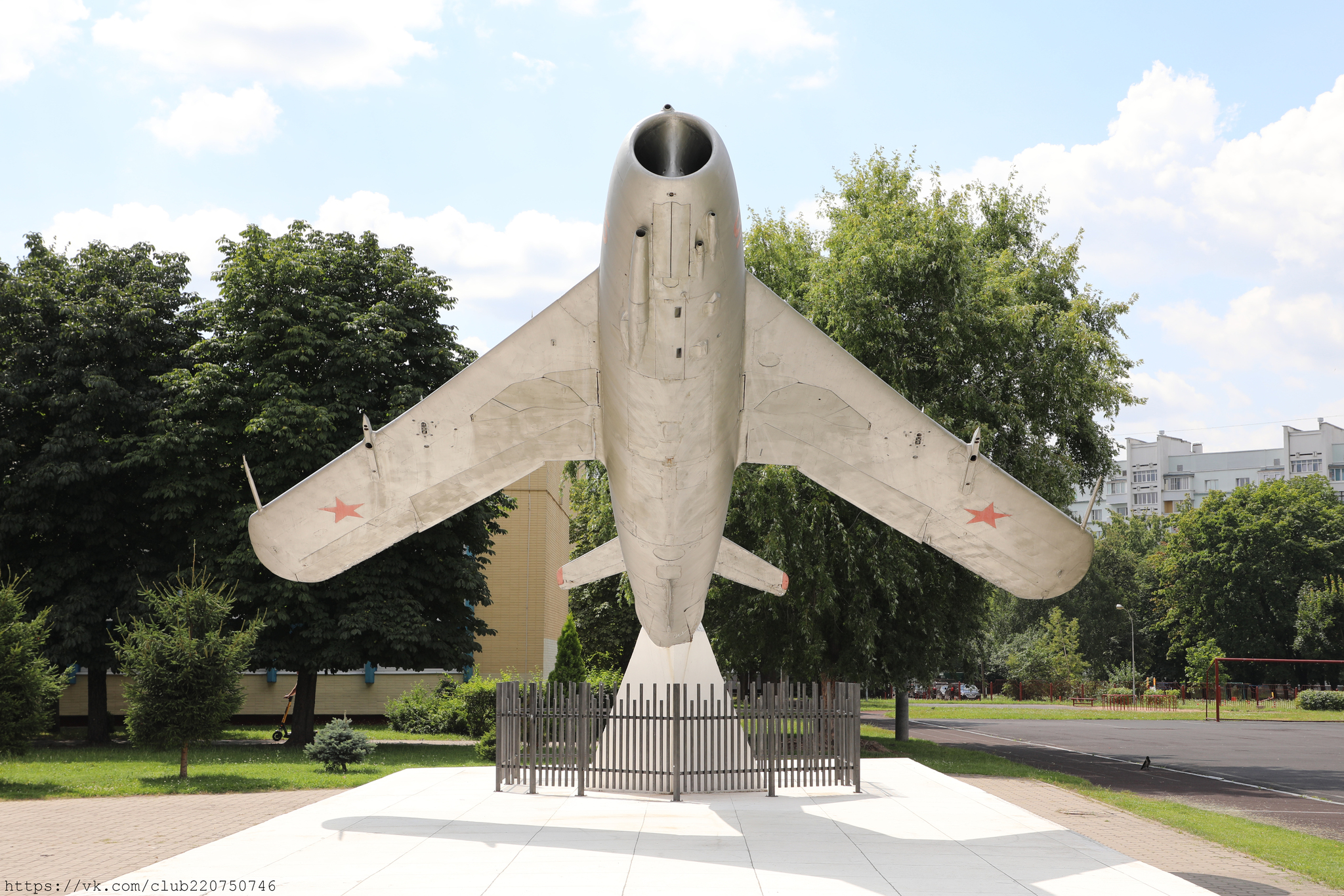 MiG-17, Minsk, territory of gymnasium #30. July 24, 2024 - My, Republic of Belarus, Military equipment, Armament, Aviation, Military aviation, Army, Fighter, Longpost