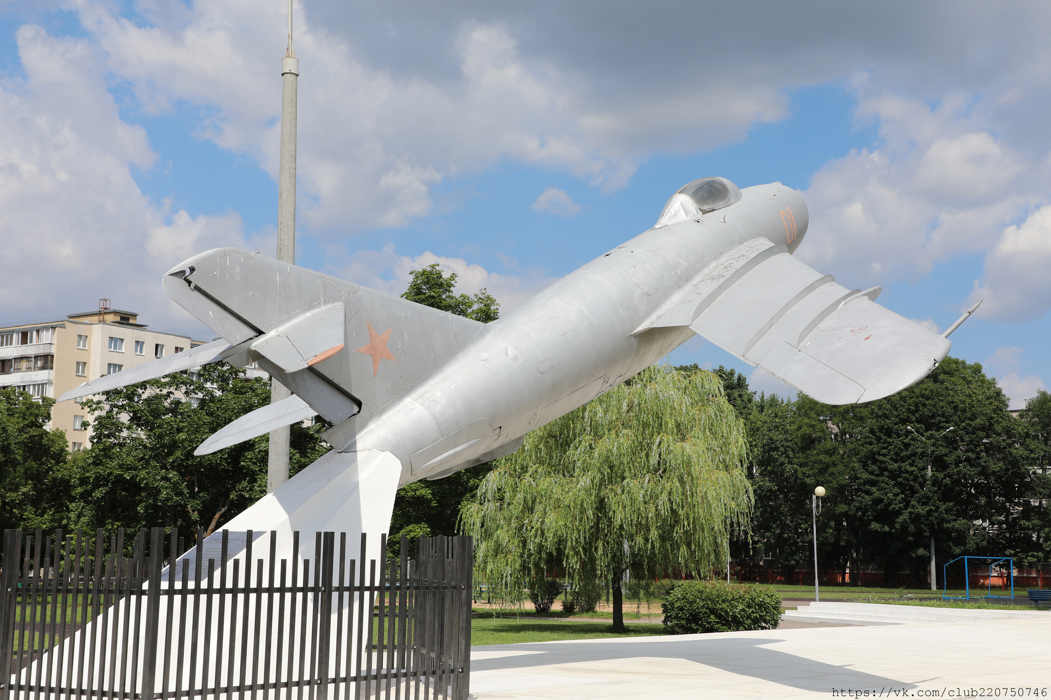 MiG-17, Minsk, territory of gymnasium #30. July 24, 2024 - My, Republic of Belarus, Military equipment, Armament, Aviation, Military aviation, Army, Fighter, Longpost