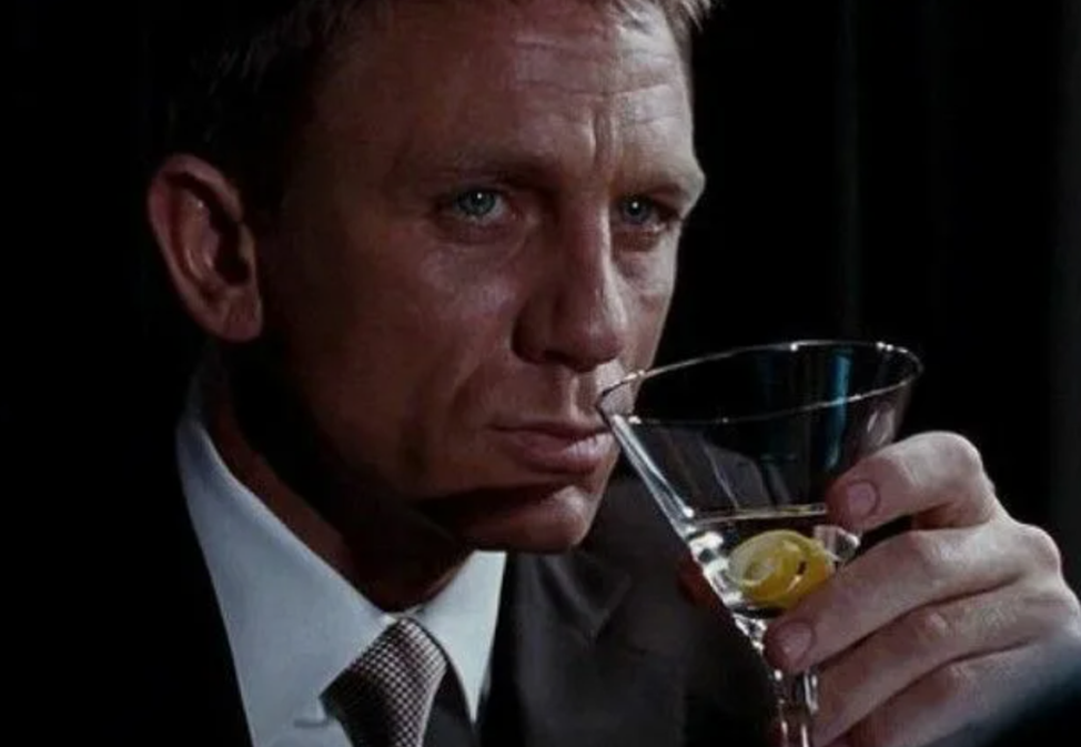 Why shaken, not stirred? - My, Movies, Alcohol, James Bond, Vodka, Martini