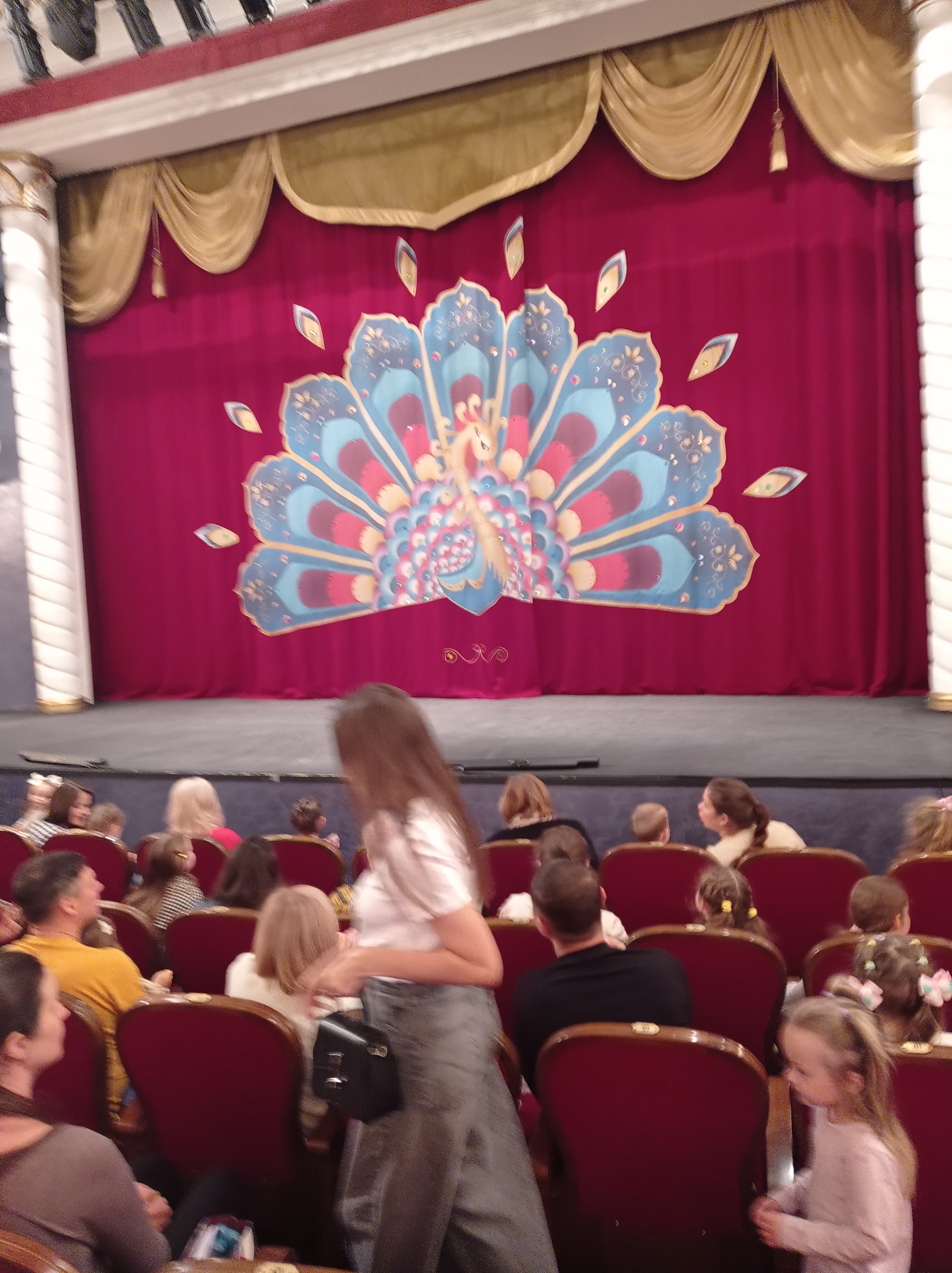 Puppet theatre in Kazan - My, Childhood, Daughter, A son, Theatre, Puppet show, Children, Parents, Longpost