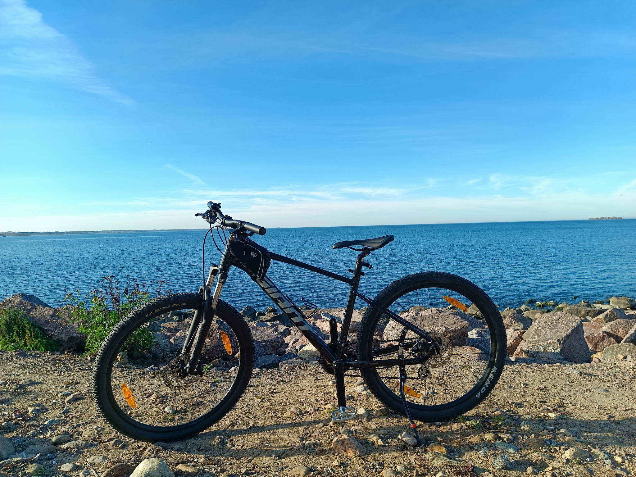 Actually, I was expecting snow, wind and rain. - My, Saint Petersburg, A bike, Autumn, The Gulf of Finland, Walk, Relaxation, Weekend, Longpost