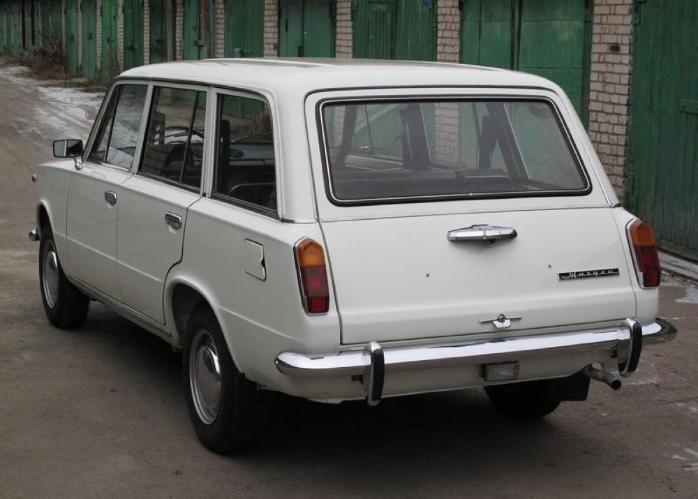 This is a car that serves well and for a long time. - My, the USSR, Made in USSR, История России, Black and white photo, Car history, Retro car, AvtoVAZ, Auto, 70th, Longpost