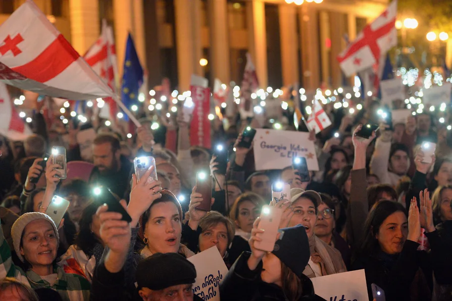 Thousands of people took to the streets in Tbilisi for a rally titled “Georgia chooses the European Union” - Politics, Georgia, Rally, European Union, Longpost