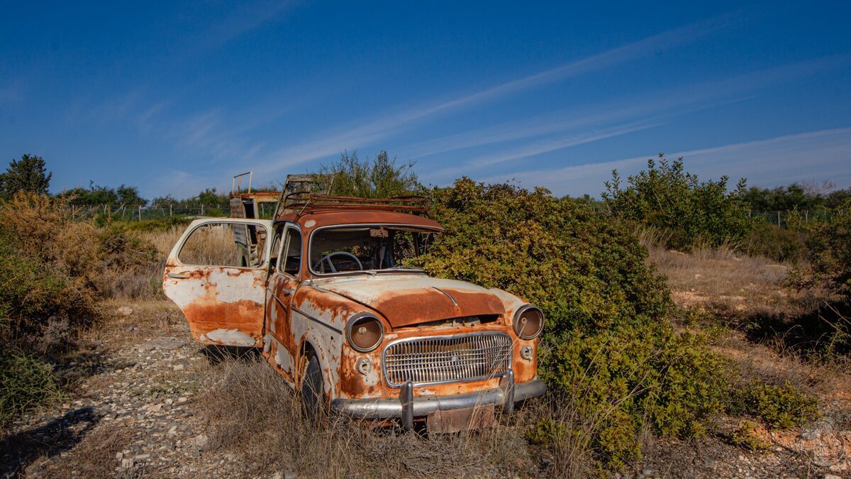 Cars, buses and motorcycles have been rusting in a field since 1974. Why haven't they been stolen? - My, Abandoned, Travels, Local history, sights, The photo, Cyprus, Longpost