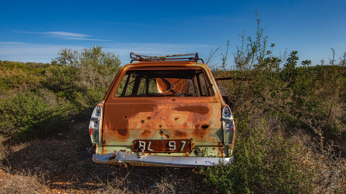 Cars, buses and motorcycles have been rusting in a field since 1974. Why haven't they been stolen? - My, Abandoned, Travels, Local history, sights, The photo, Cyprus, Longpost