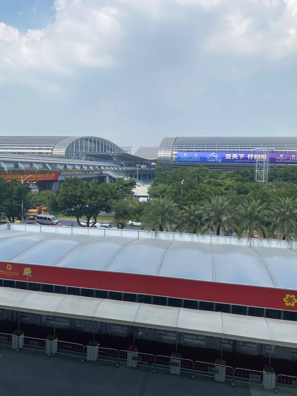 136th Canton Fair kicks off in Guangzhou - My, China, Living abroad, Small business, Business, Exhibition, New items, Interesting places, Interests, Chinese goods, Trade, Entrepreneurship, Market, Chinese, Longpost