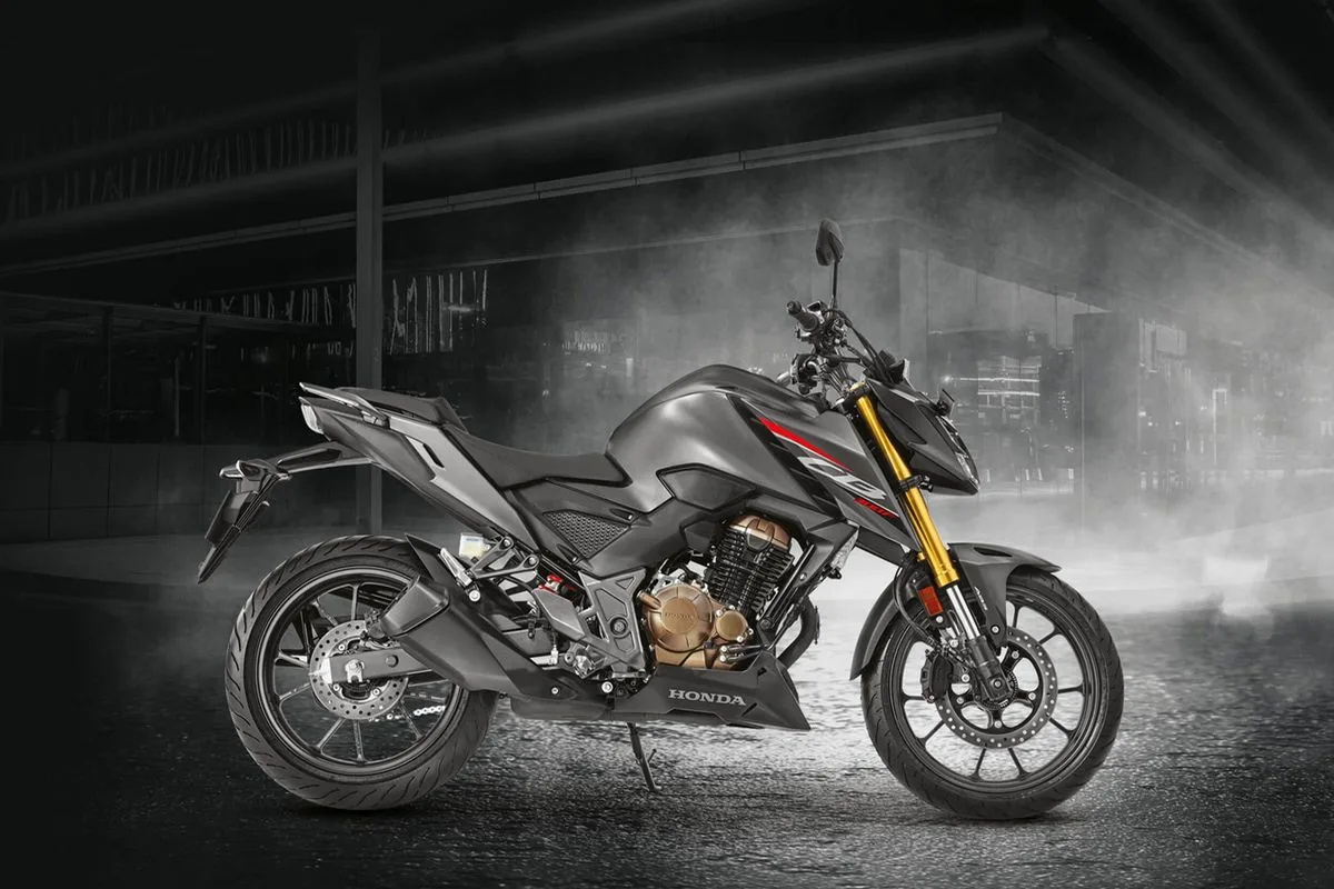 Honda Releases New CB300F FlexTech Motorcycle - Moto, Honda Motorcycles, Honda, Motorcyclists, Video, Youtube, Longpost