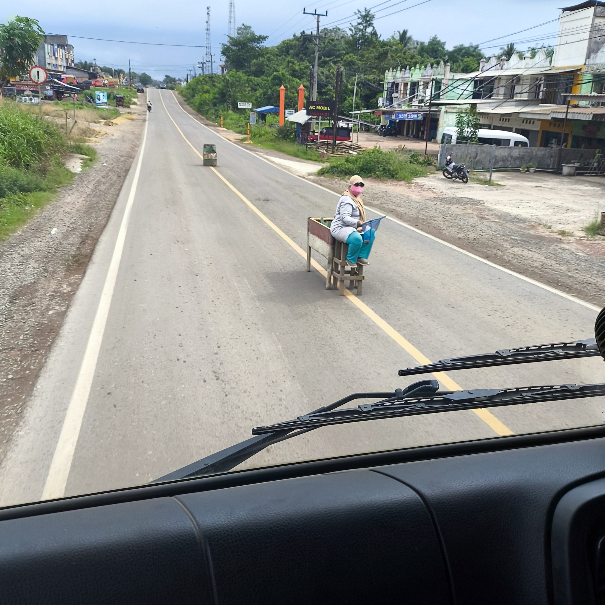 Melanesia Travel Diary. Indonesia. Day 123. Fighting Sleep - My, Around the world, Travels, Drive, Informative, Help, People, Hitch-hiking, Life stories, Indonesia, Video, Longpost, The photo