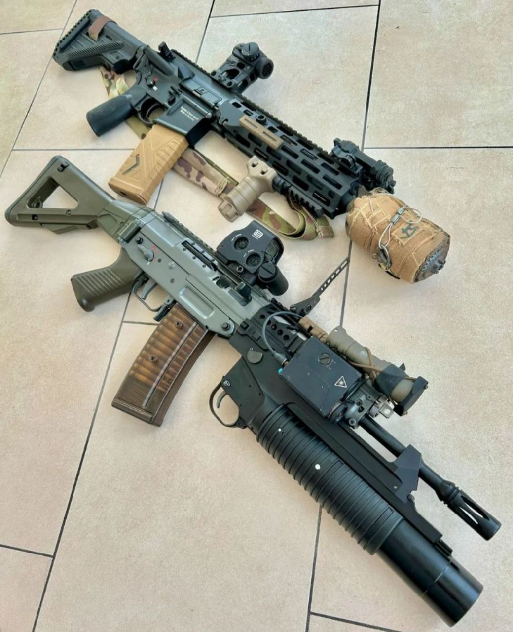 Hk416 & SIG 553 - beauty, Weapon, Firearms, Machine, Rifle