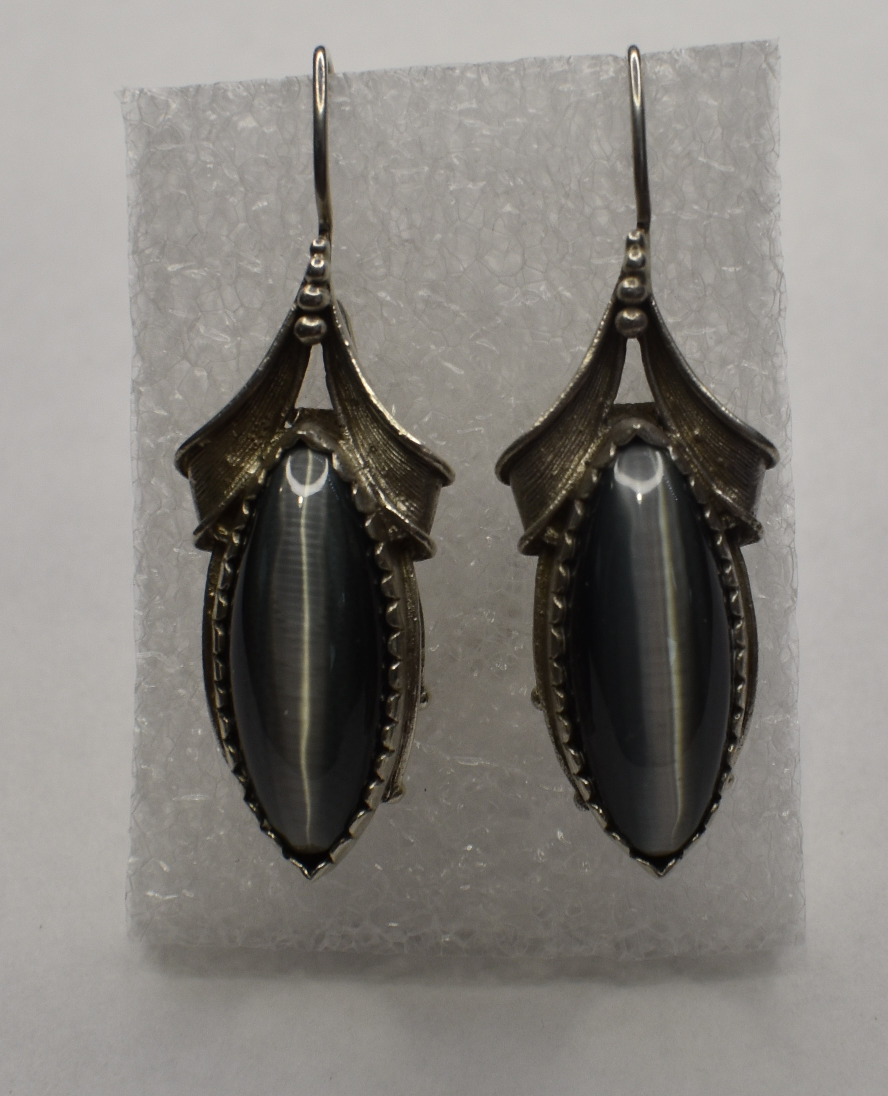 Silver earrings ussr insert cat's eye - My, the USSR, Earrings, Silver, Longpost