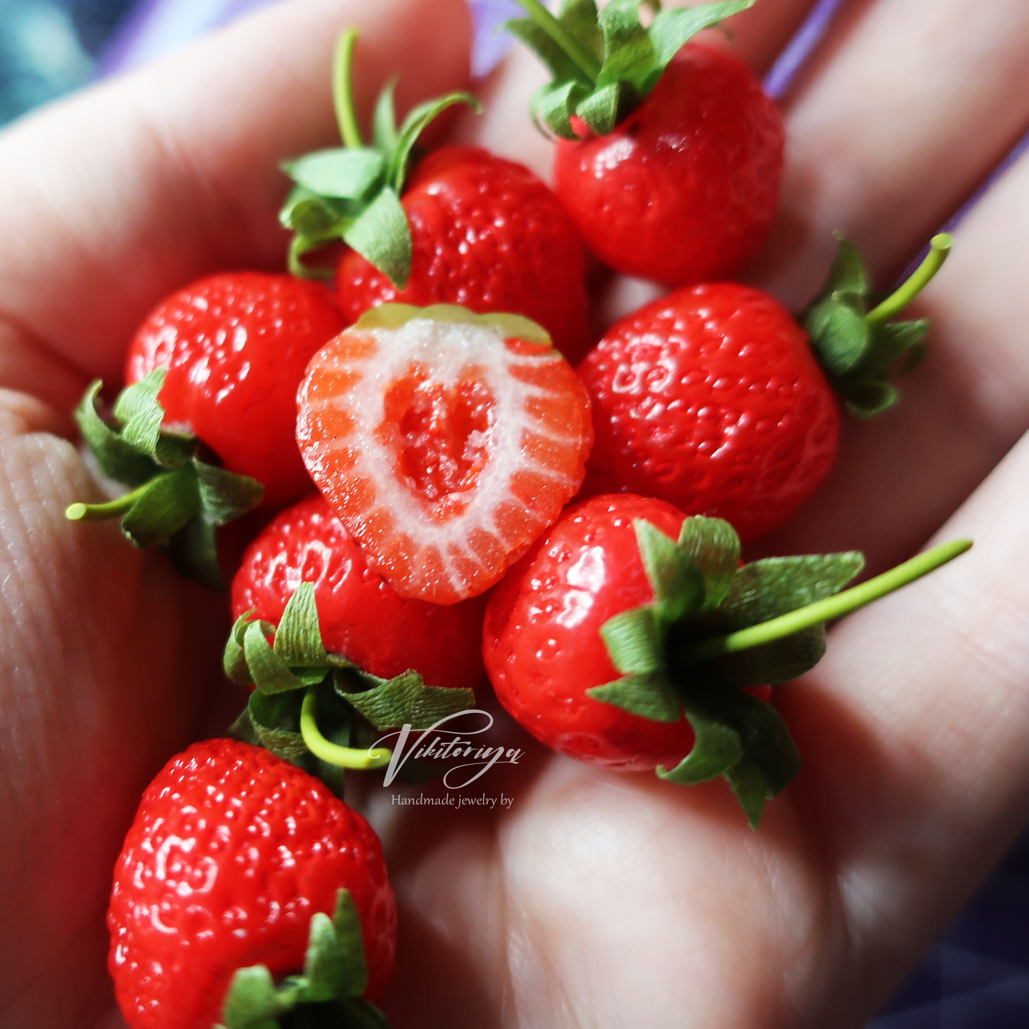 It's cold outside, but the strawberries are ripe in my workshop! ;) - My, Handmade, Creation, Decor, Miniature, Decoration, Polymer clay, Лепка, Needlework without process, Strawberry (plant), Bijouterie, Longpost