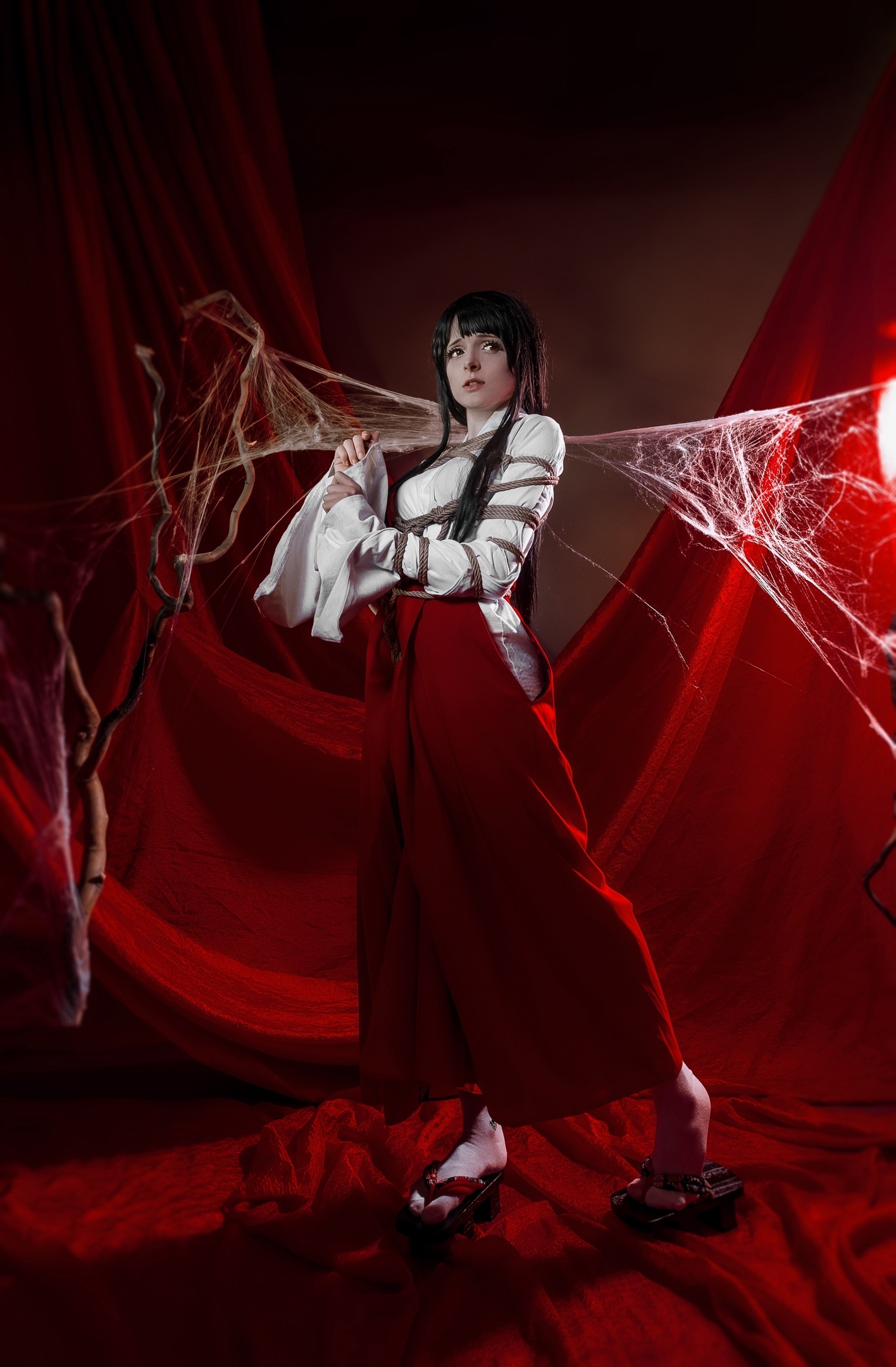 A miko priestess in the clutches of a jorogumo yokai (spider woman) - The photo, PHOTOSESSION, Cosplay, Cosplayers, Japanese mythology, Yokai, Spider-Woman, Longpost, Japan, Mythology, Asia