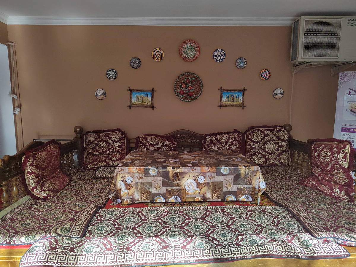 How Uzbeks Live - A Typical Apartment in Uzbekistan - Uzbekistan, Uzbeks, Bukhara, A life, Apartment, Everyday life, Lodging, Want to know everything, Yandex Zen (link), Informative, The property, Foreign, Near Abroad, Longpost, Samarkand, Habits, Traditions