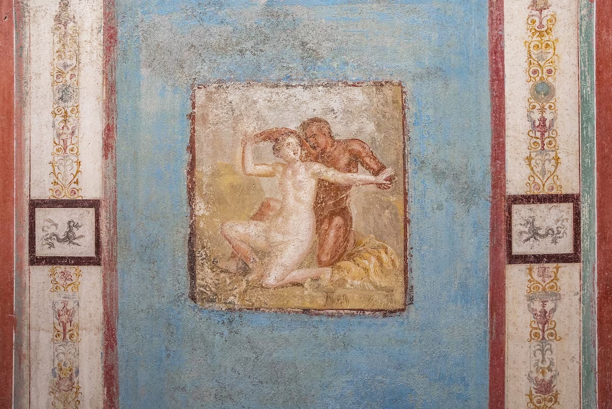 A beautiful thing was found in Pompeii - My, Archeology, Adventures, Longpost, Archaeological excavations, Pompeii, Fresco