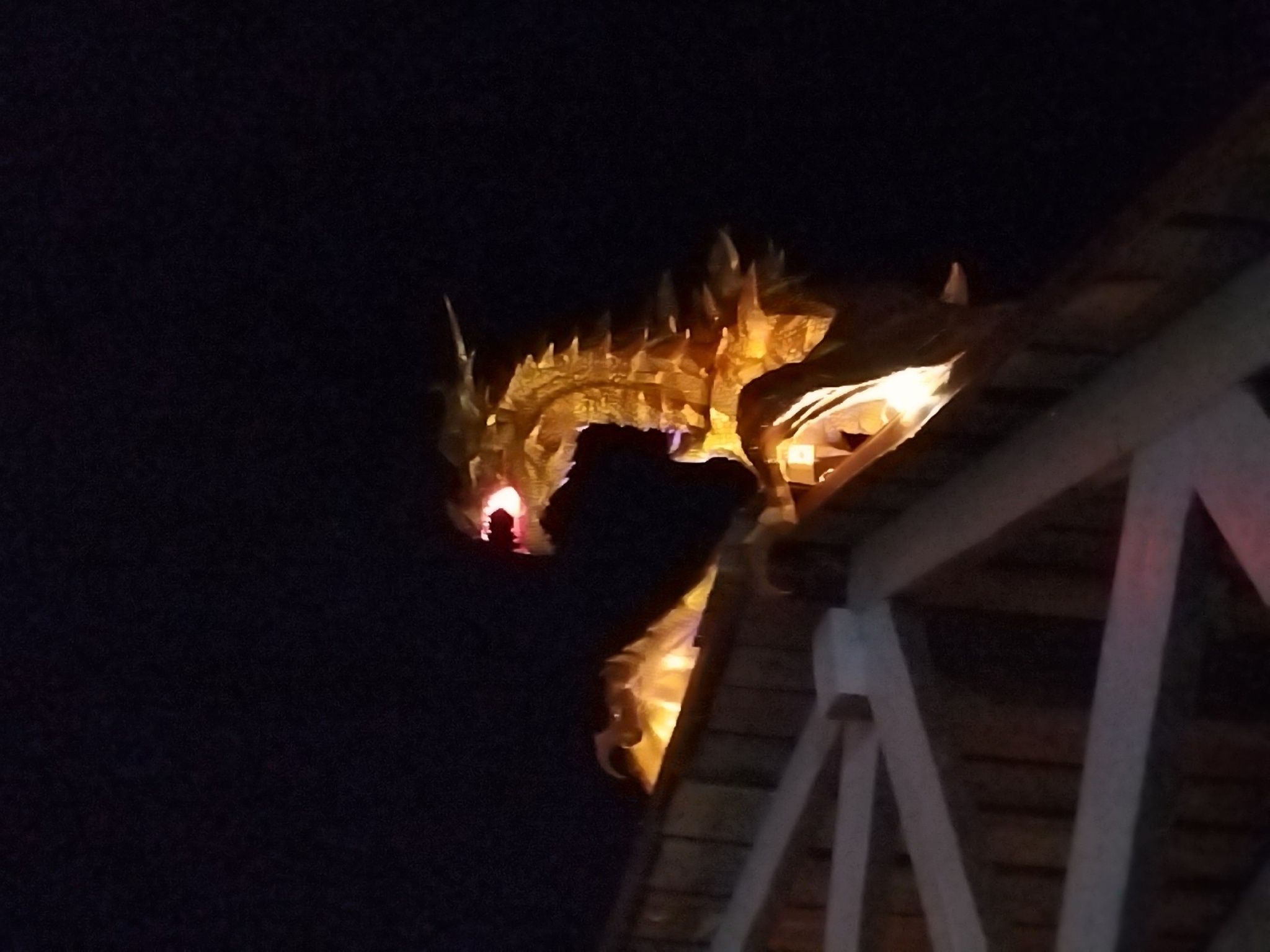 Golden dragon with backlight! - 3D, Computer games, Fantasy, 3D printer, 3D печать, 3D modeling, Architecture, House, Lighting, Design, Sculpture, Roof, Fantasy, The Elder Scrolls V: Skyrim, Longpost