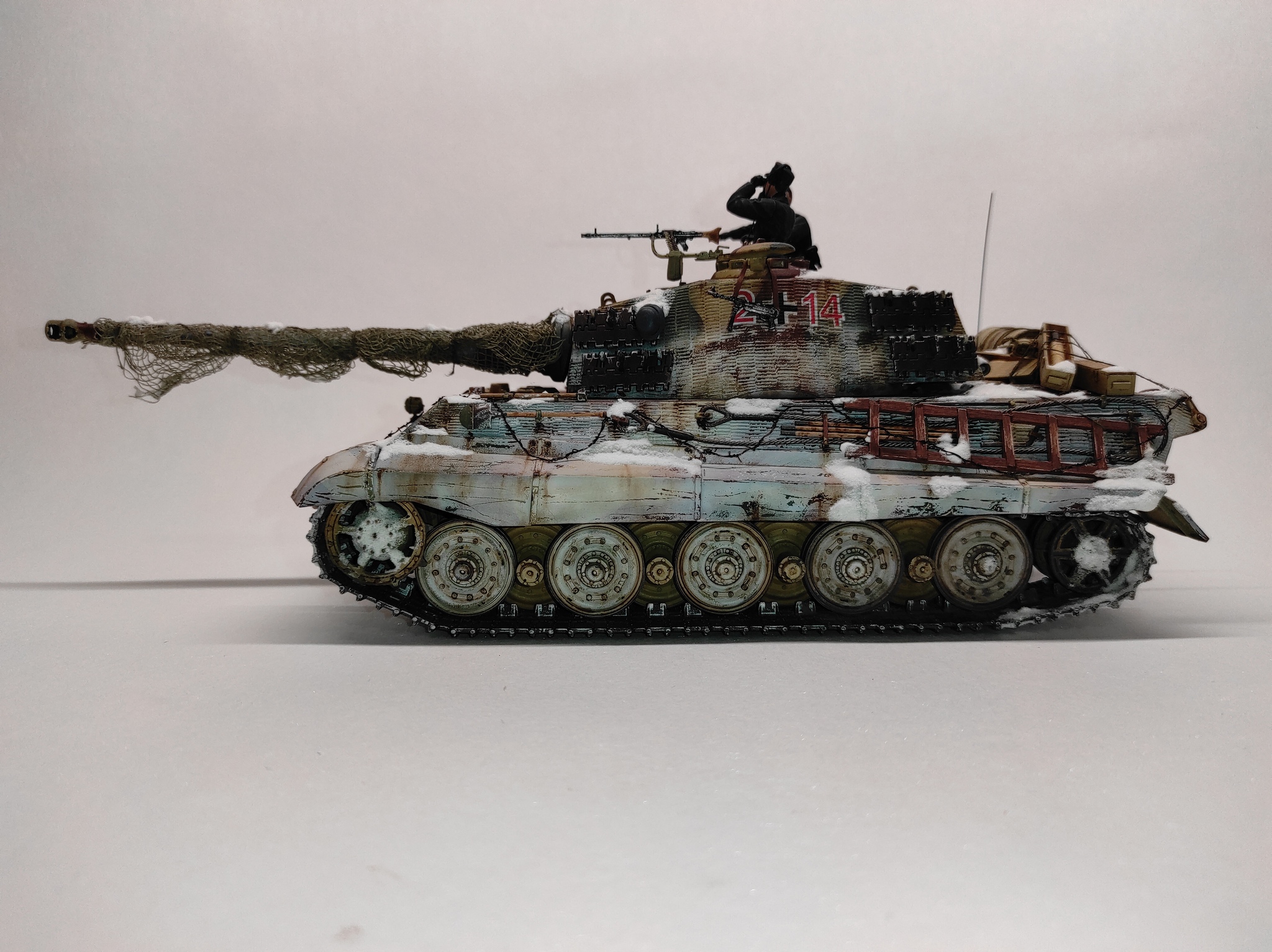 KING TIGER MENG 1/35 - My, Modeling, Technics, Tanks, Stand modeling, The Second World War, Creation, Tiger, Military equipment, Military history, Longpost, Scale model, Scale 1:35